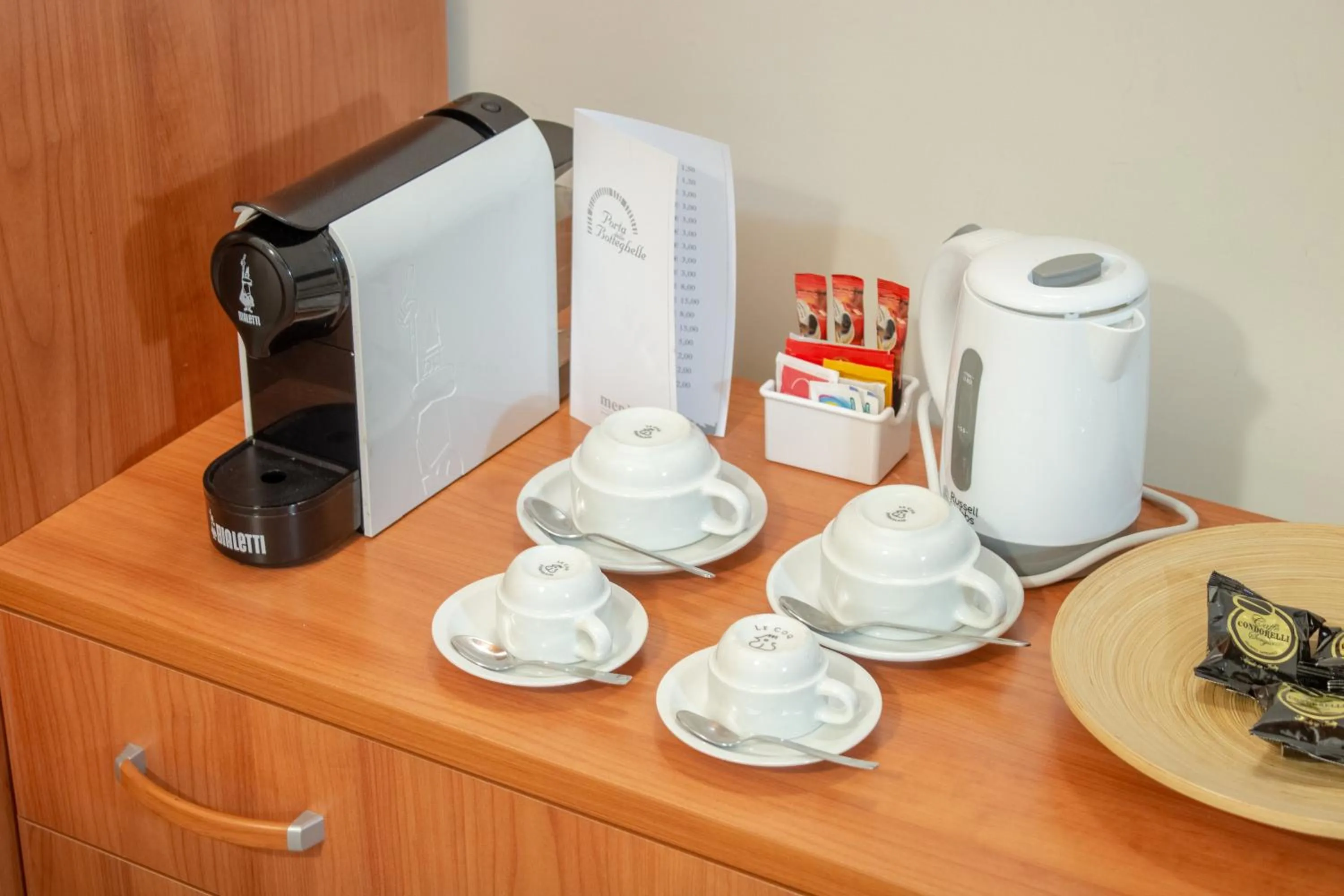 Coffee/tea facilities in Porta delle Botteghelle