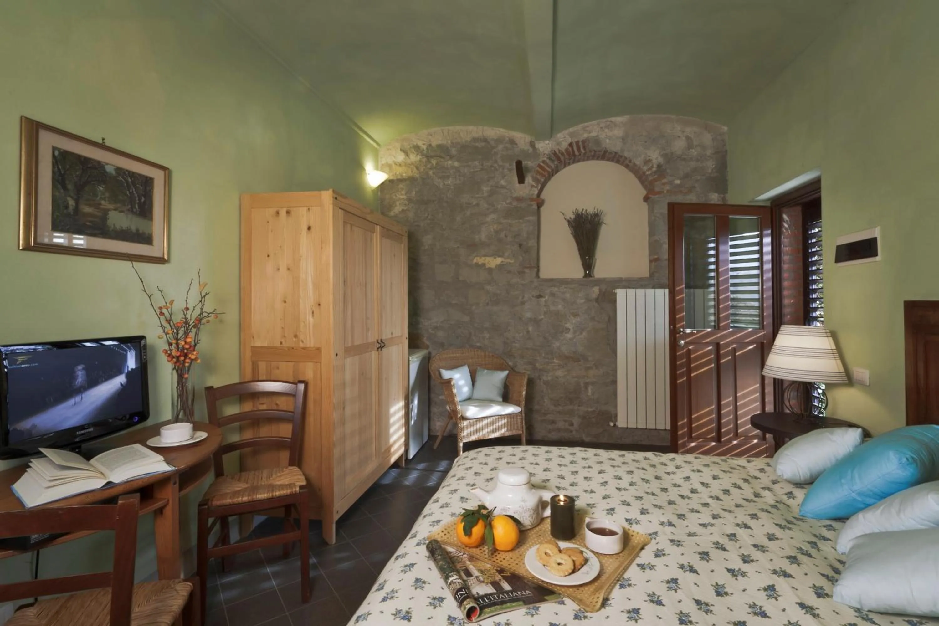 Bedroom in Castello di Pratelli