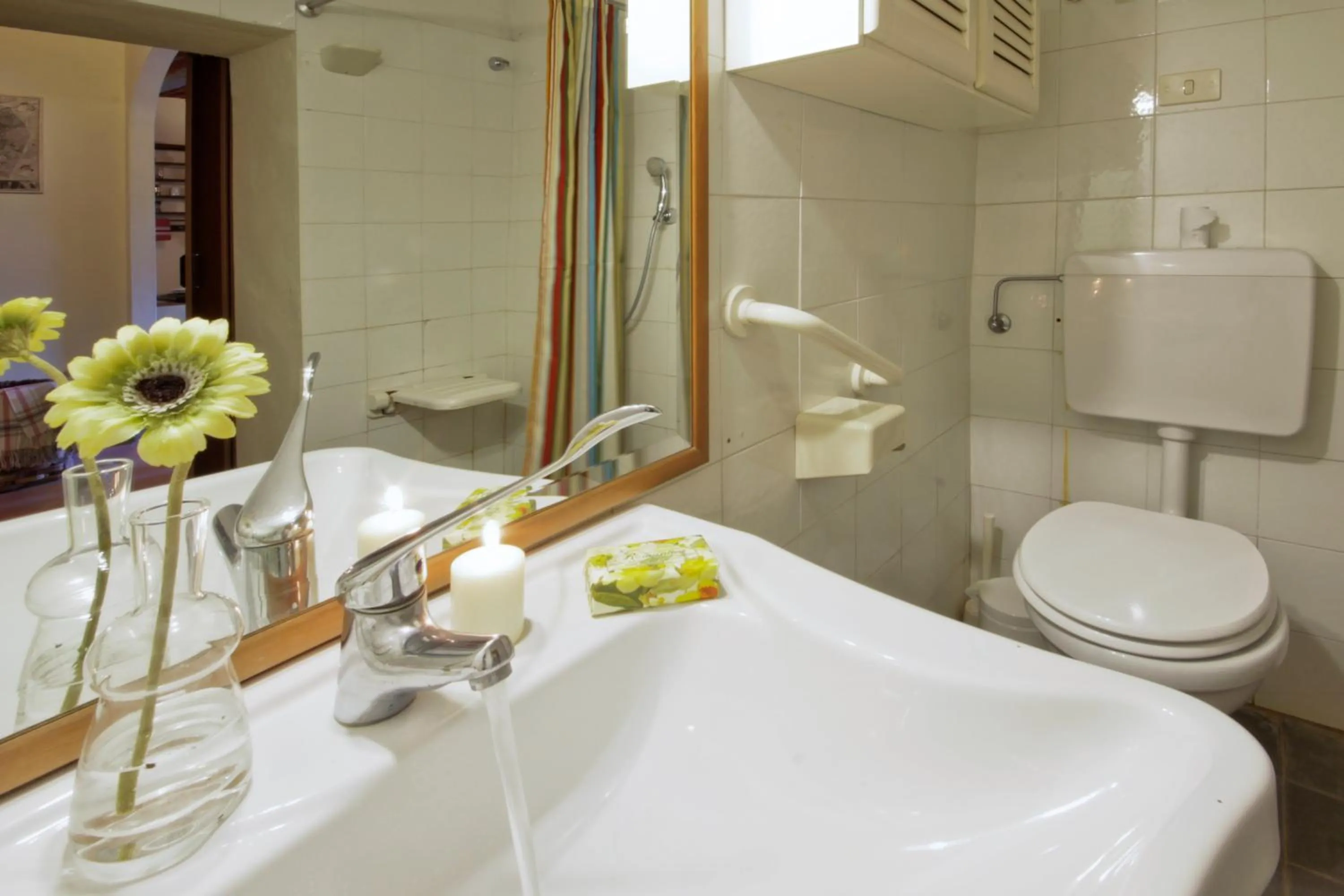 Bathroom in Castello di Pratelli