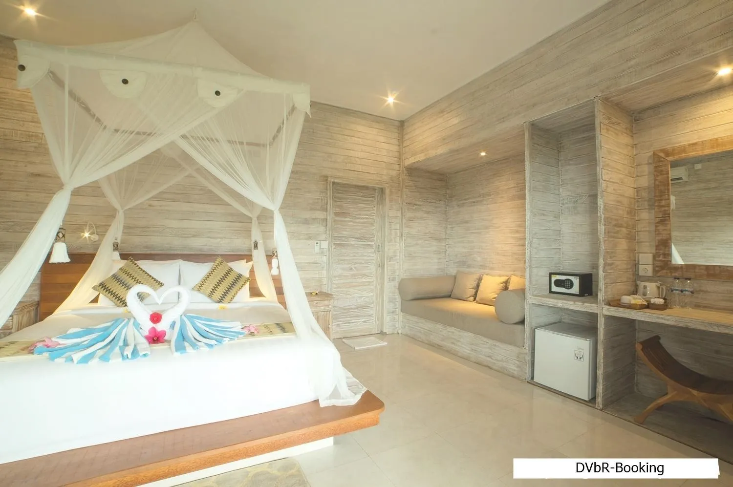 Bed in Dayung Villas By Reccoma