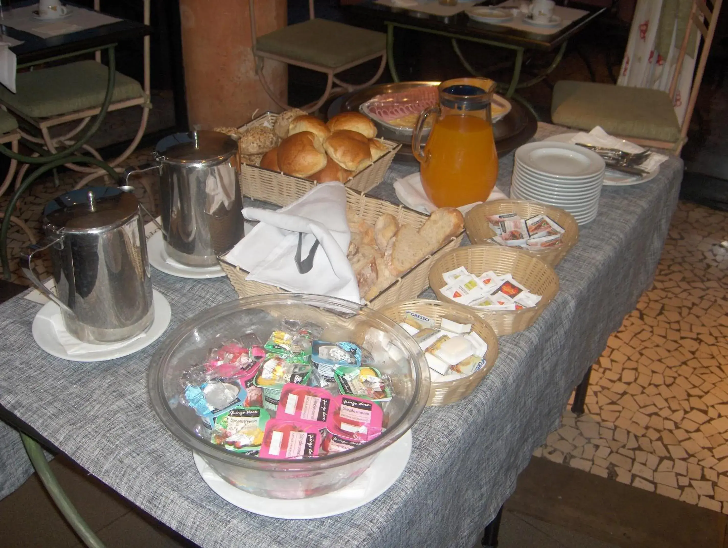 Restaurant/places to eat in Aparthotel Imperatriz Restaurant/places to eat in Aparthotel Imperatriz