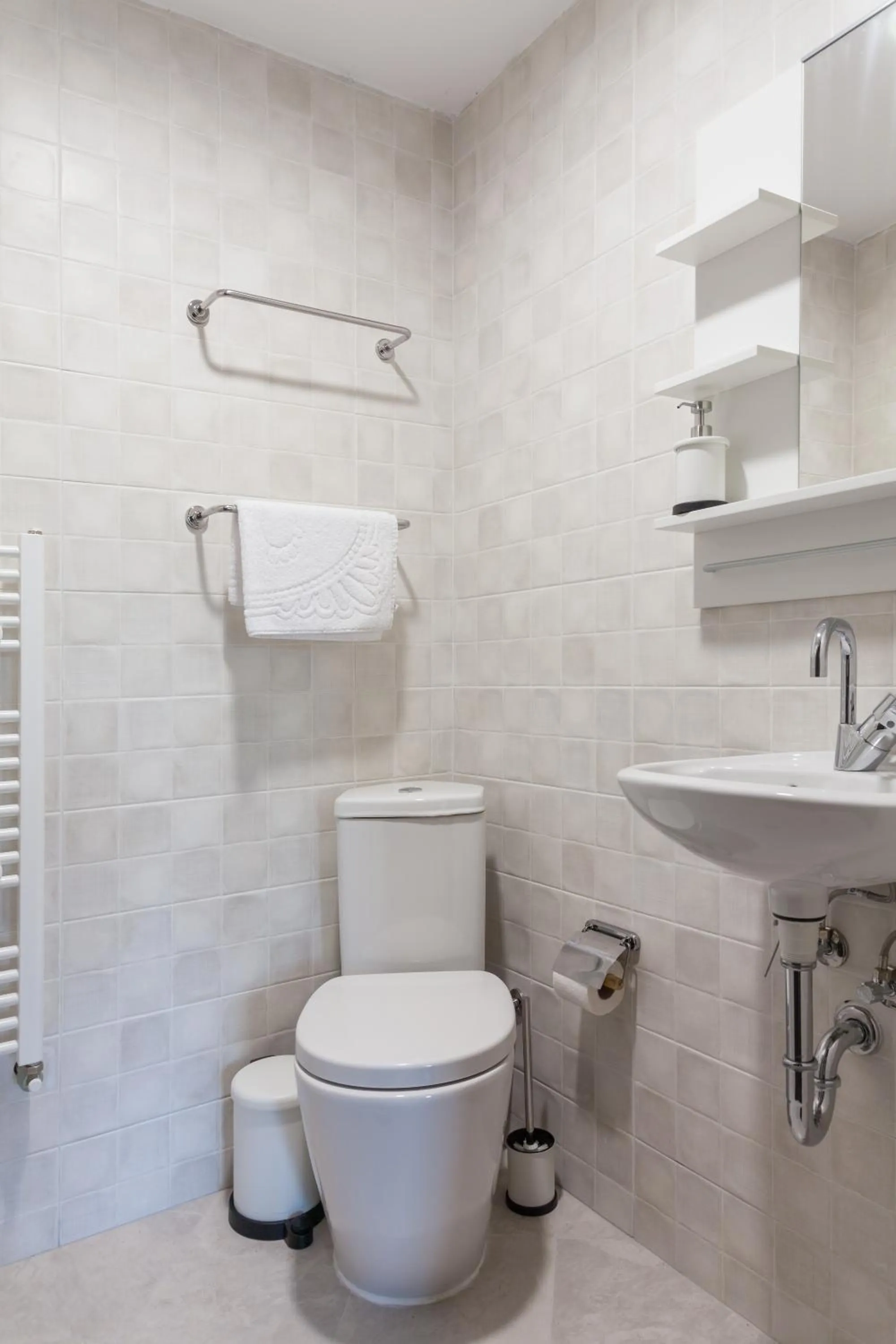 Bathroom in HiStory INN Unique Guest House