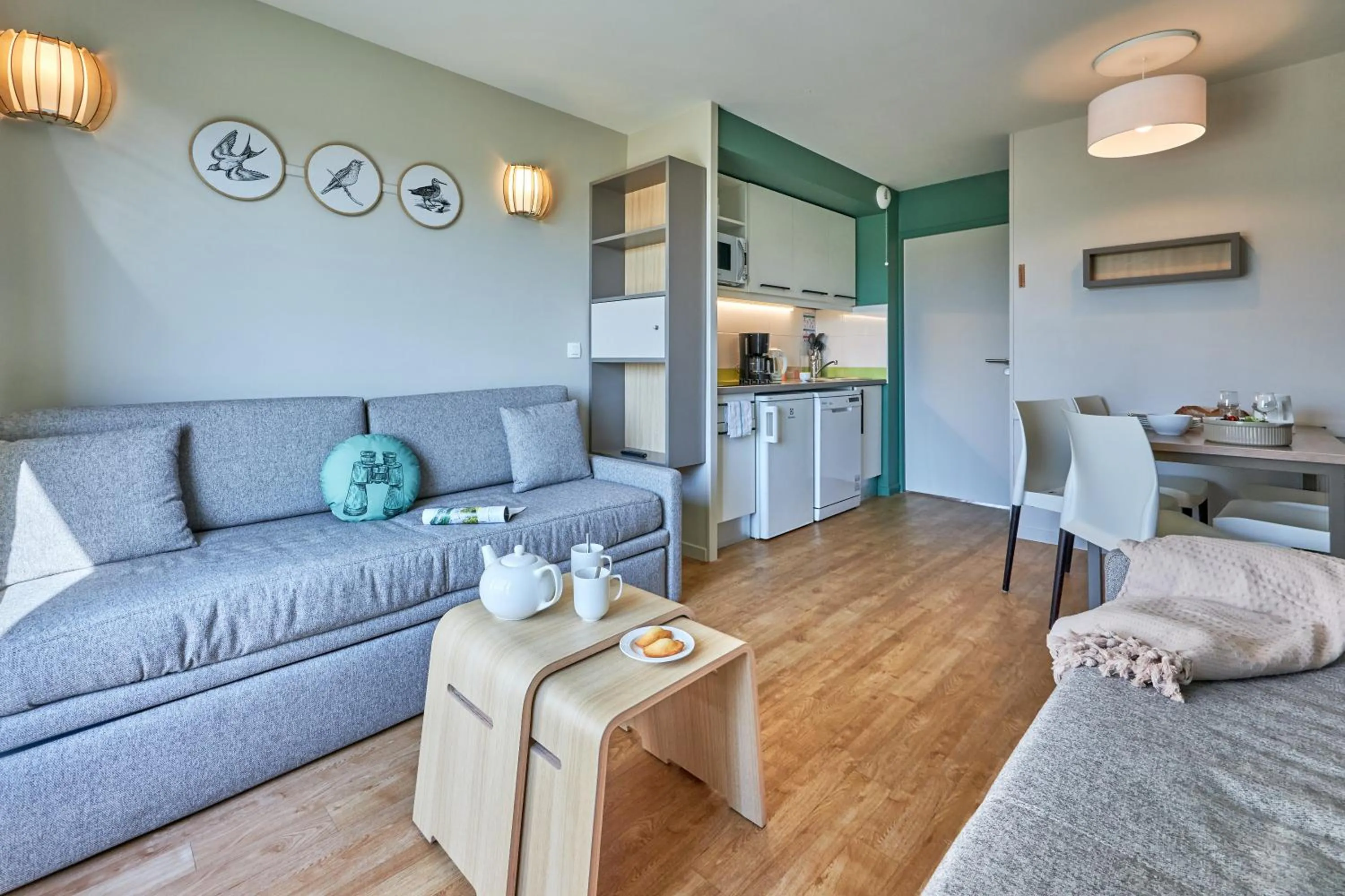 Communal lounge/ TV room in Pierre & Vacances Résidence Le Chant des Oiseaux