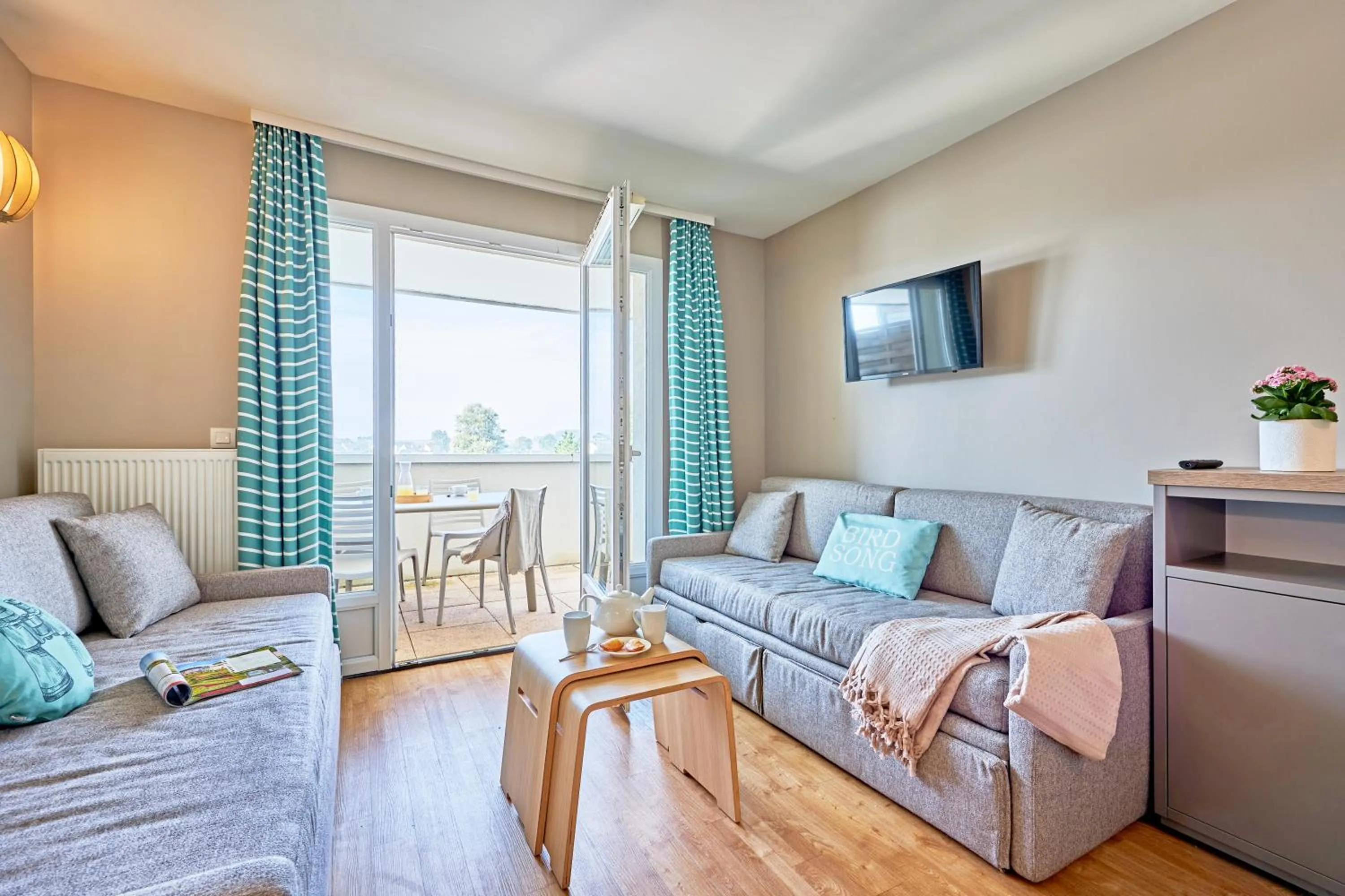 Patio in Pierre & Vacances Résidence Le Chant des Oiseaux