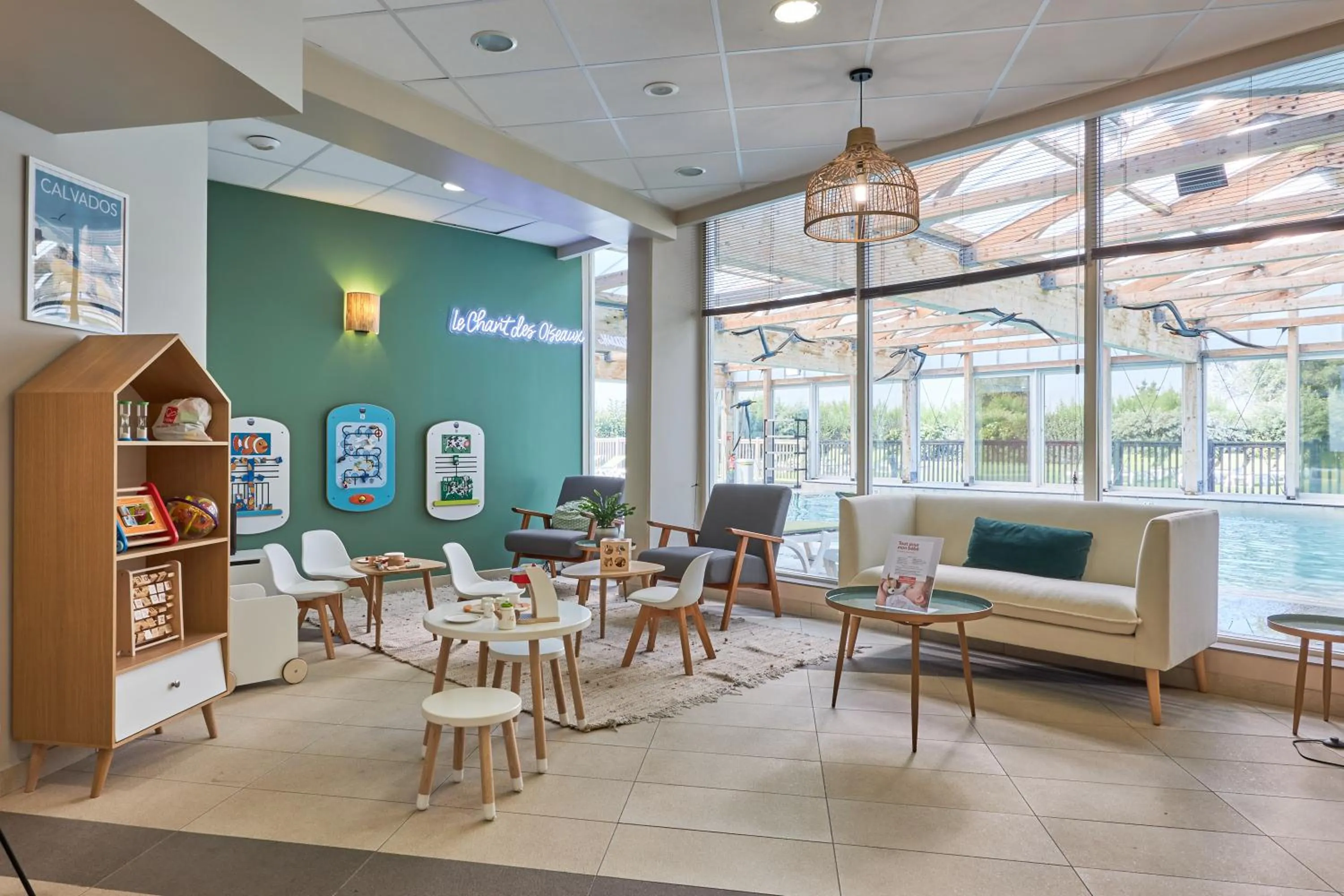 Property building in Pierre & Vacances Résidence Le Chant des Oiseaux