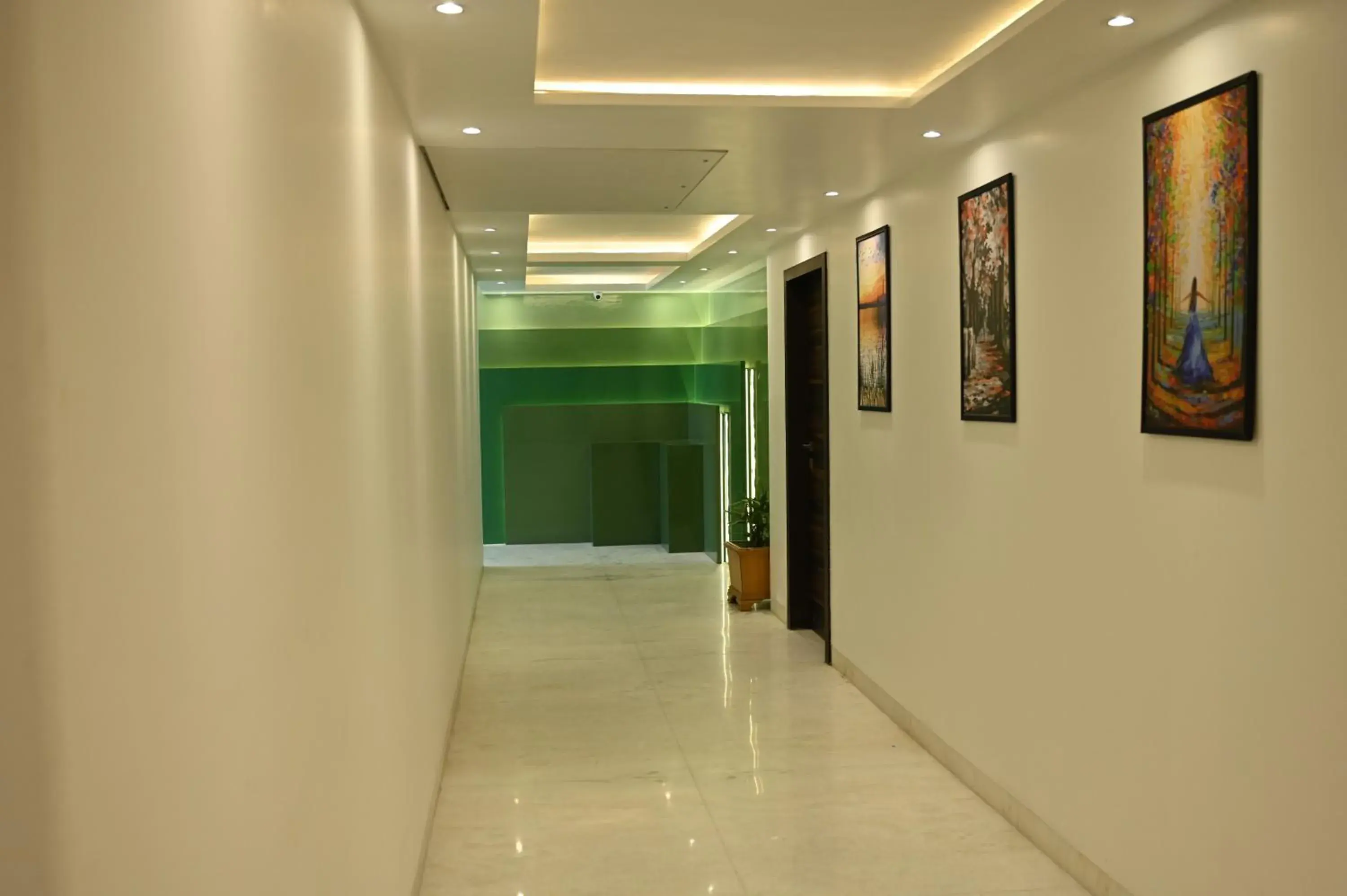 Property building in Hotel Lawrence Property building in Hotel Lawrence