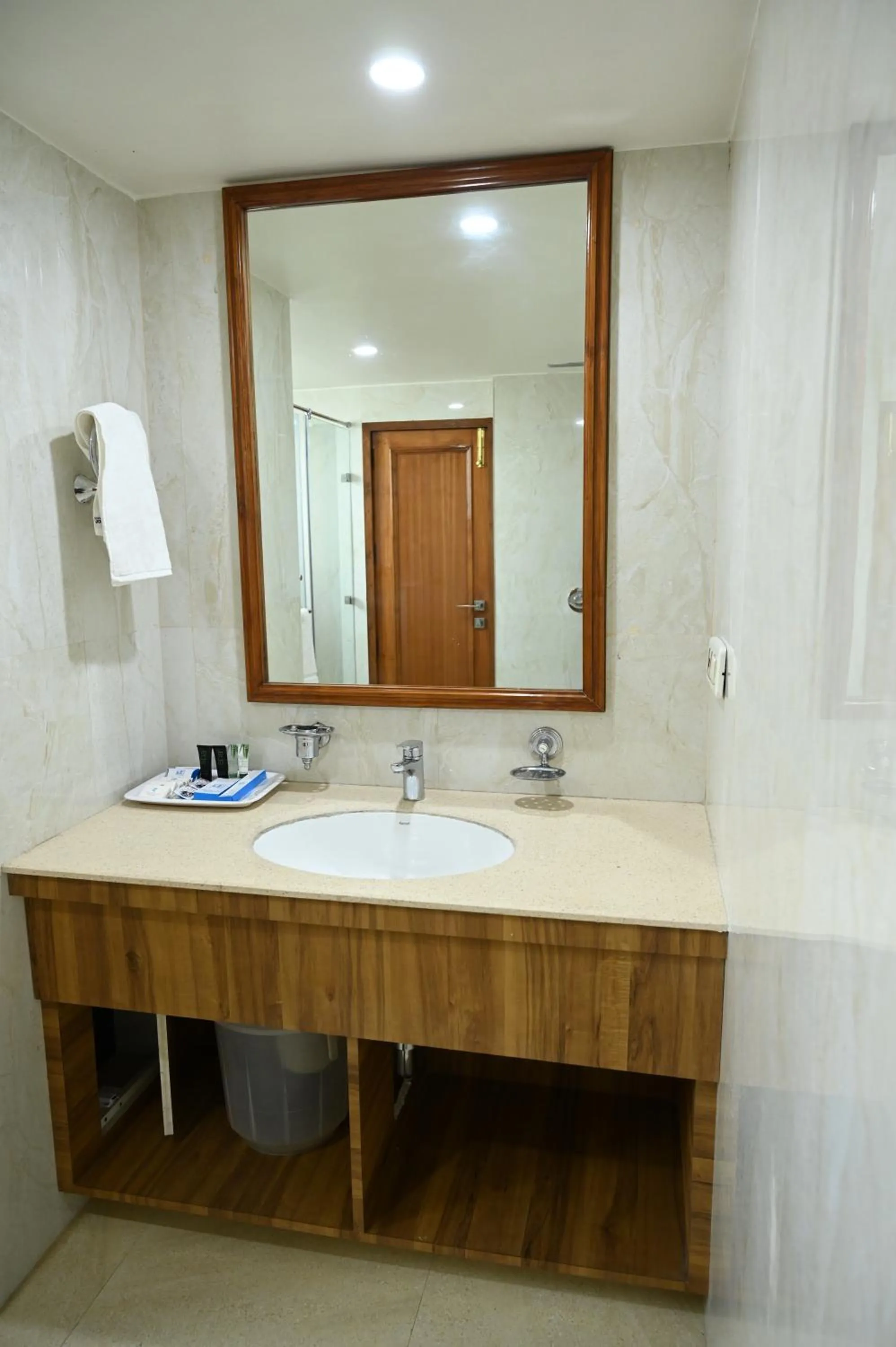 Bathroom in Hotel Lawrence