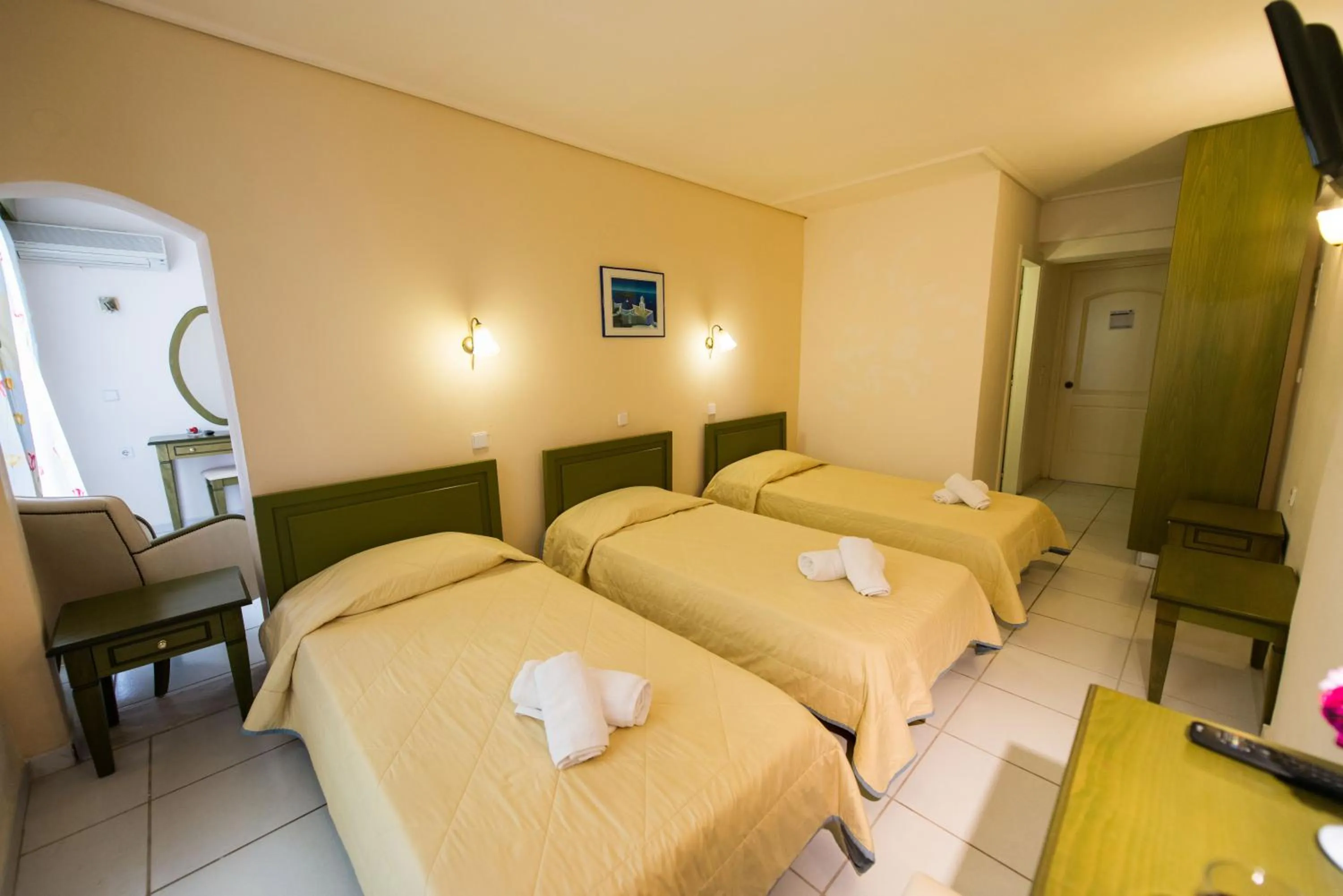 Bedroom, Bed in Hotel Niras