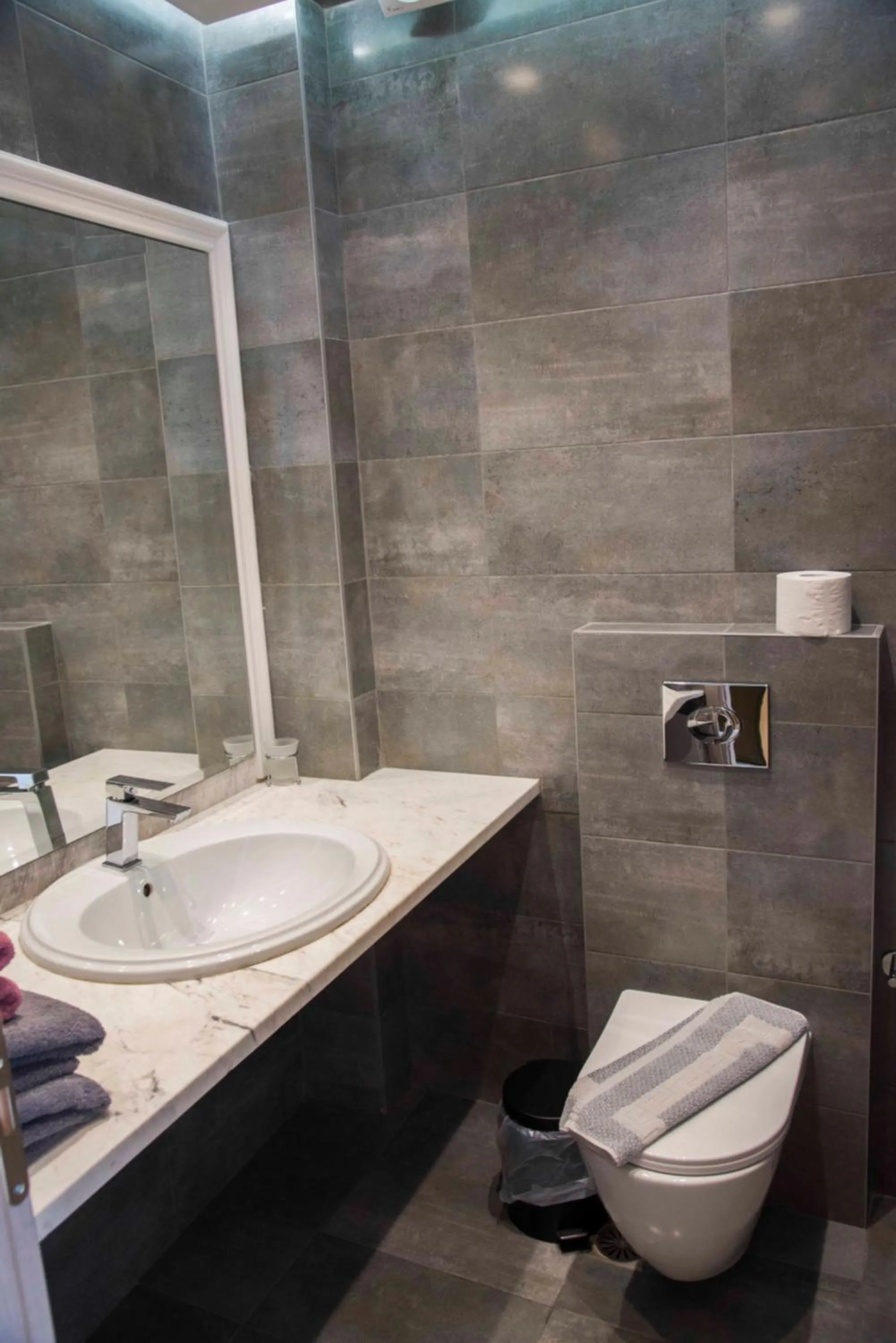 Bathroom in Hotel Niras