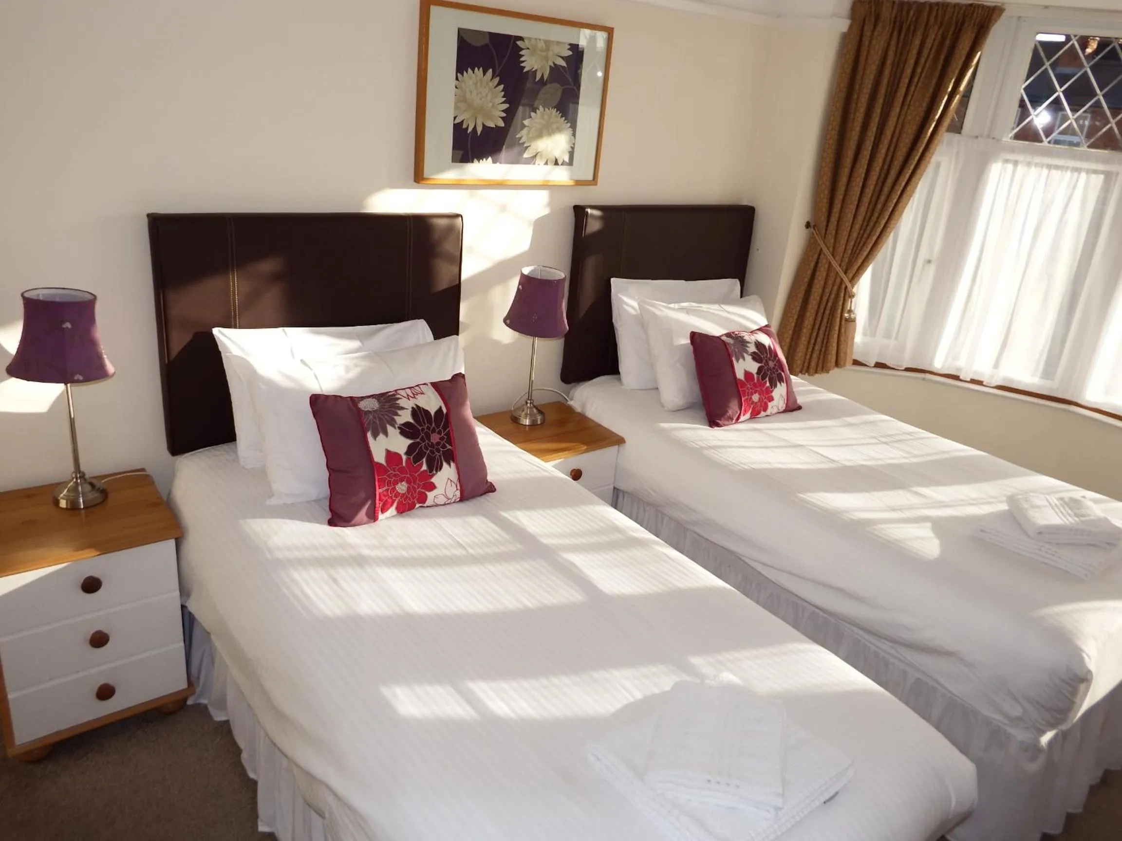 Bed in Green Haven Guest House