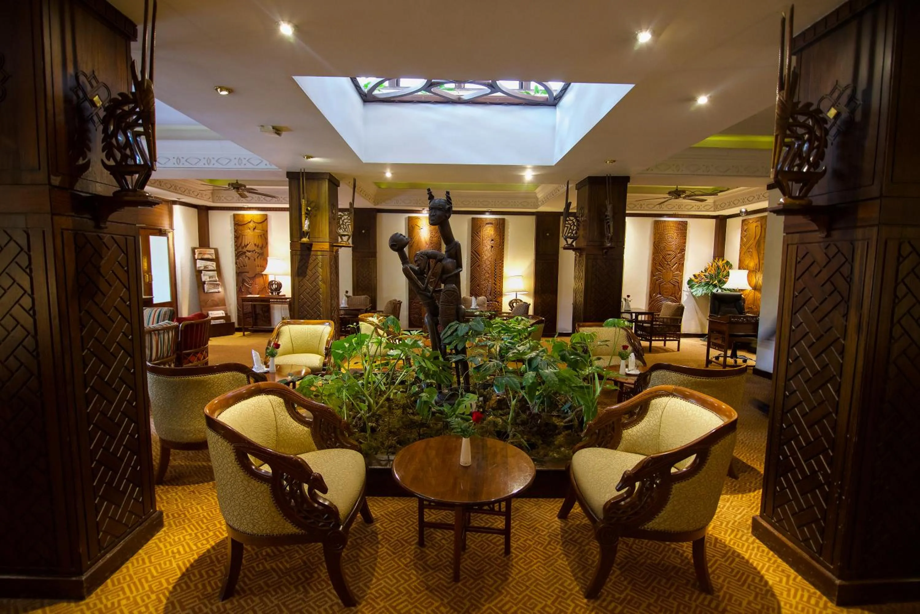 Lounge or bar in Nairobi Serena Hotel
