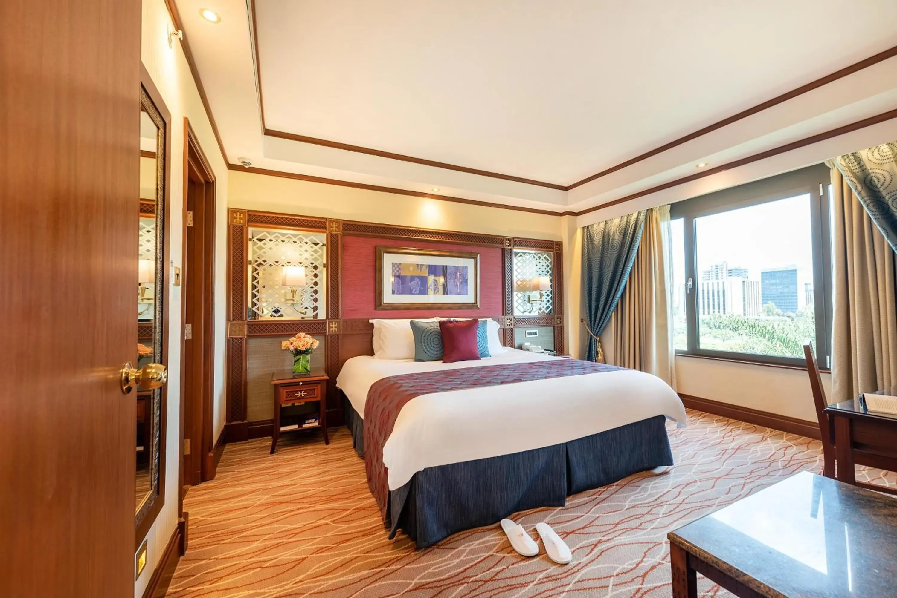 Bedroom, Bed in Nairobi Serena Hotel Bedroom, Bed in Nairobi Serena Hotel