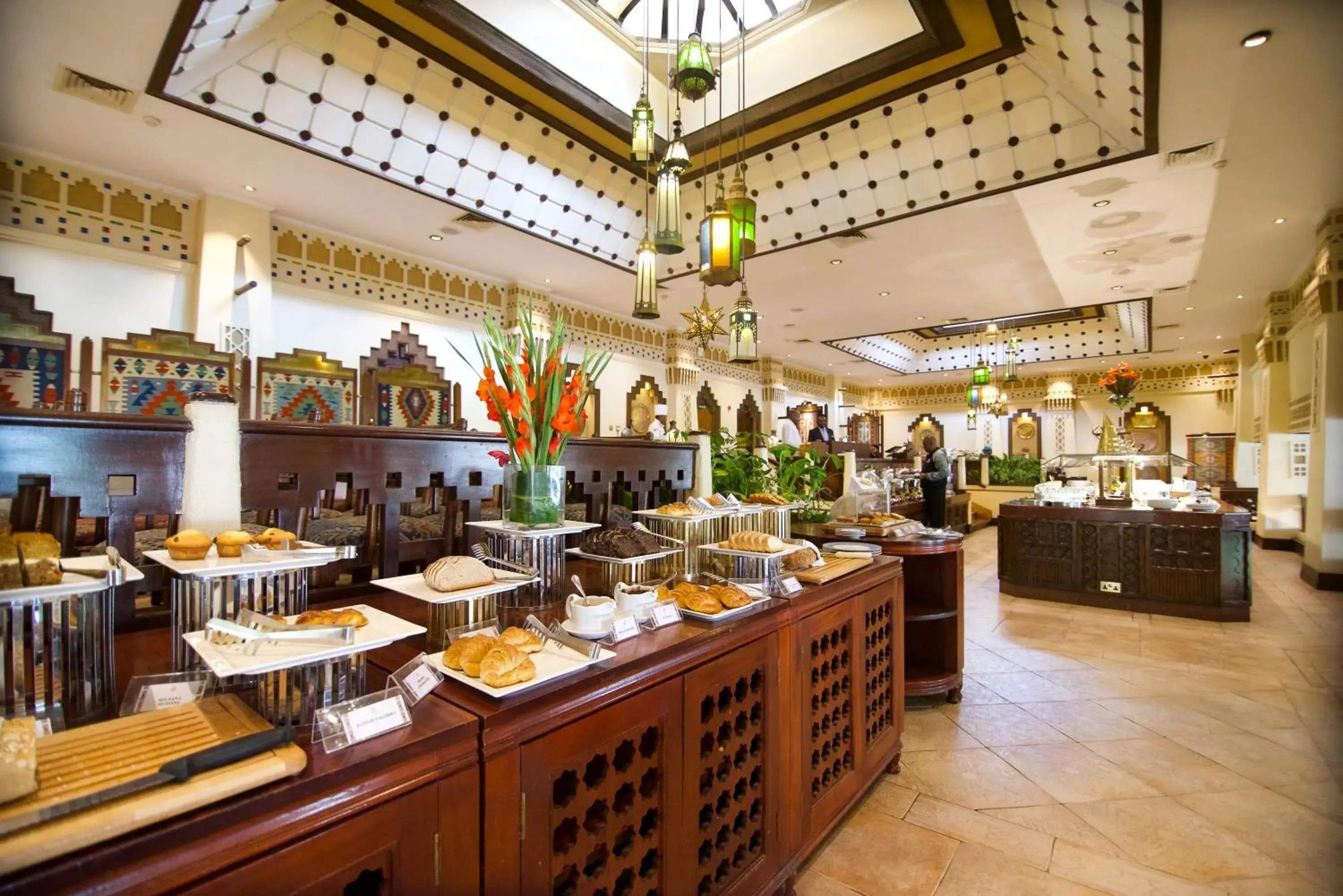 Restaurant/places to eat in Nairobi Serena Hotel Restaurant/places to eat in Nairobi Serena Hotel