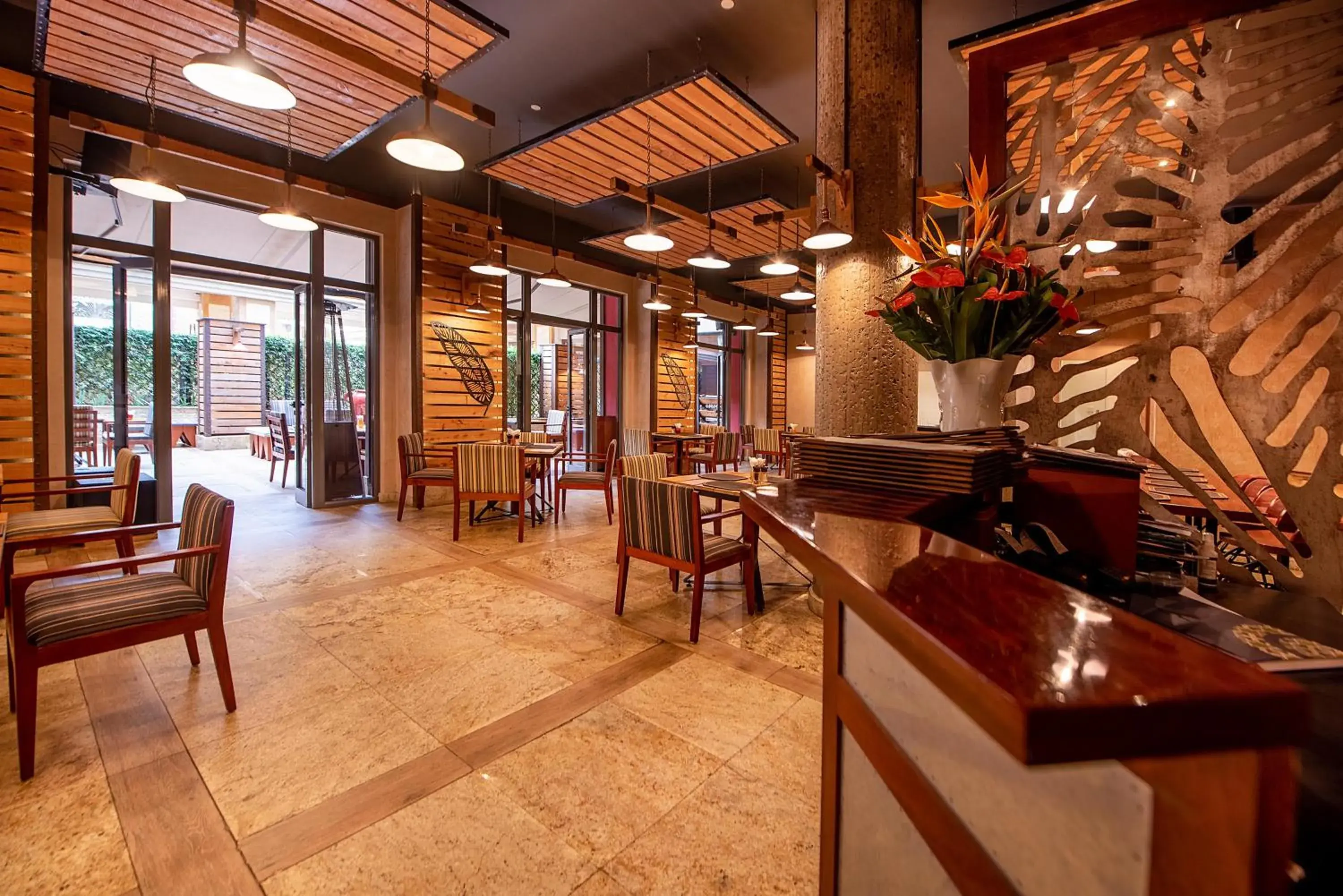 Restaurant/places to eat in Nairobi Serena Hotel Restaurant/places to eat in Nairobi Serena Hotel