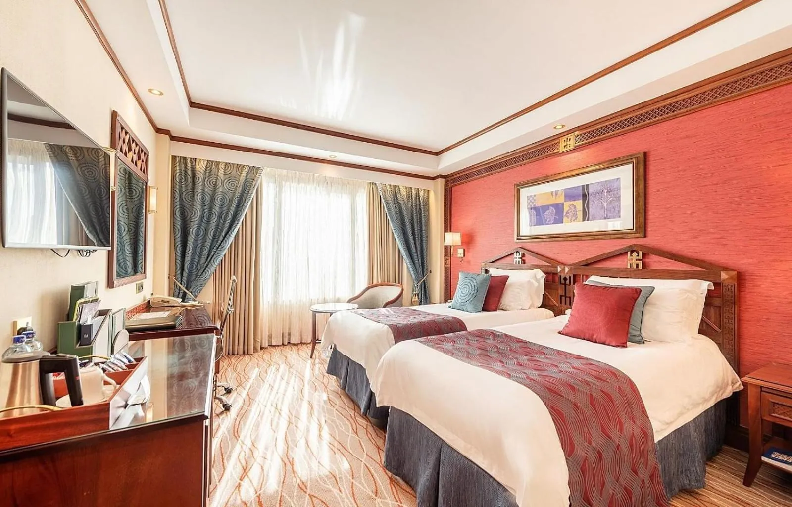 Bed in Nairobi Serena Hotel