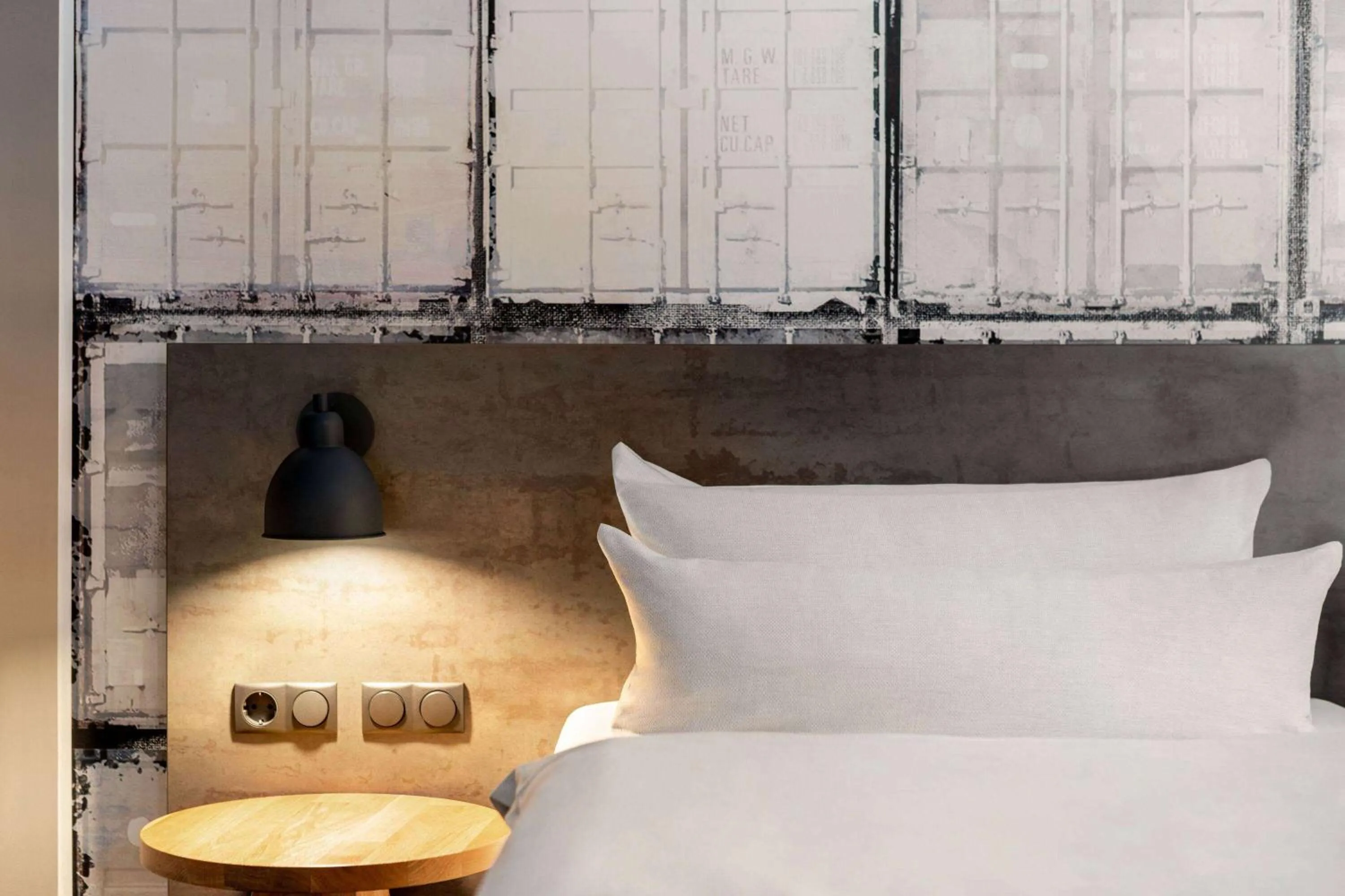 Photo of the whole room, Bed in Vienna House Easy by Wyndham Bremen City Apartments