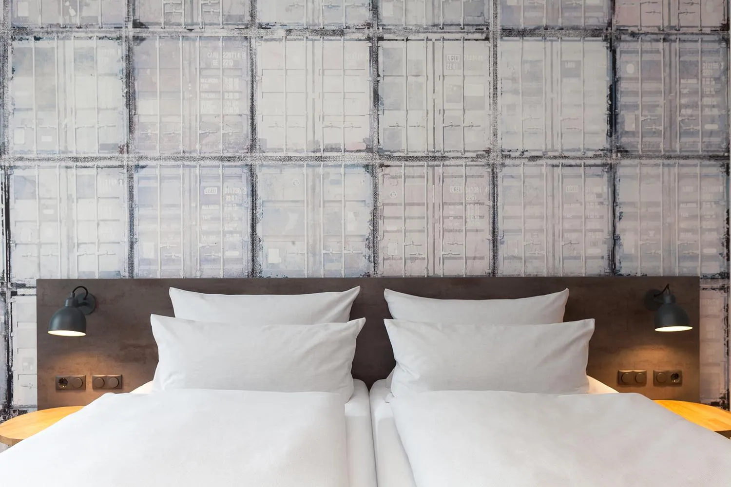 Photo of the whole room, Bed in Vienna House Easy by Wyndham Bremen City Apartments