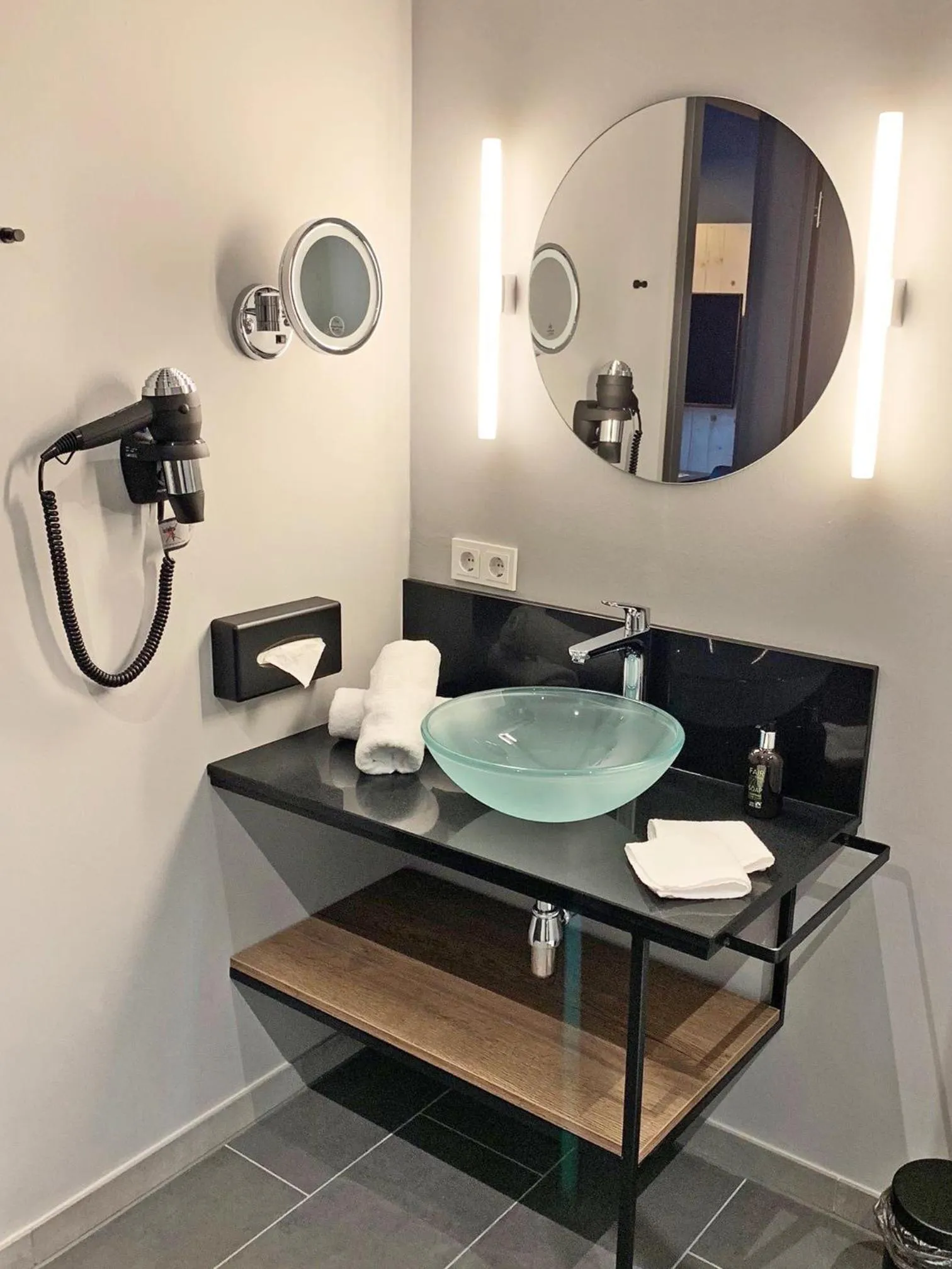 Bathroom in Vienna House Easy by Wyndham Bremen City Apartments