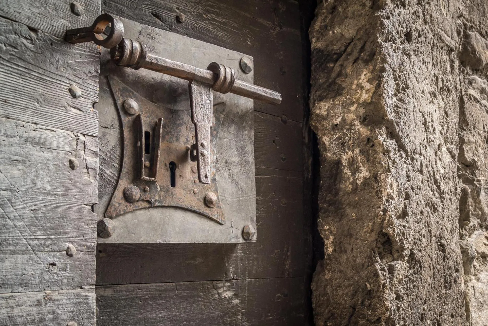 Decorative detail in B&B La Tour de Villa