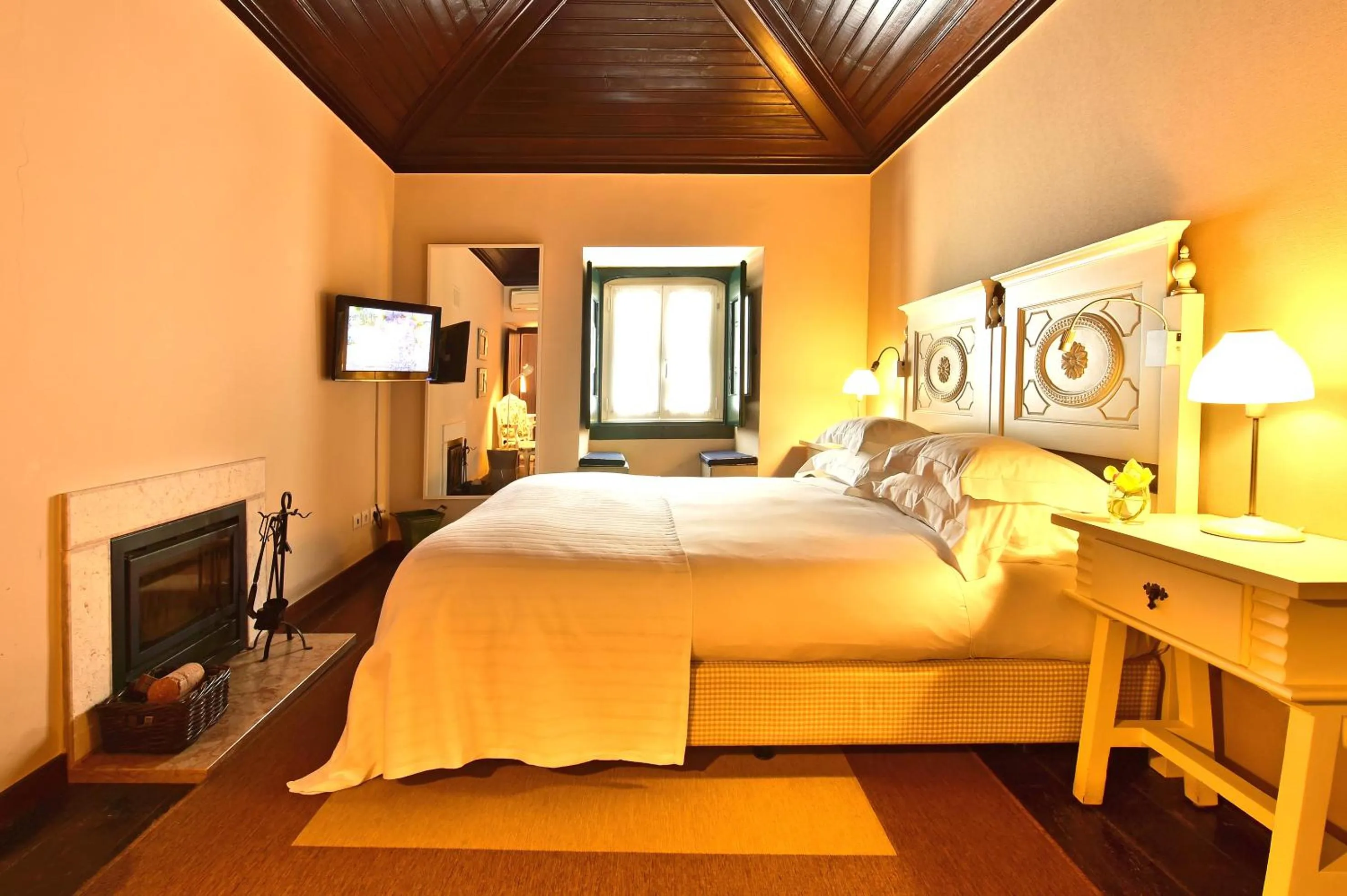 Bed in Pousada Castelo de Obidos