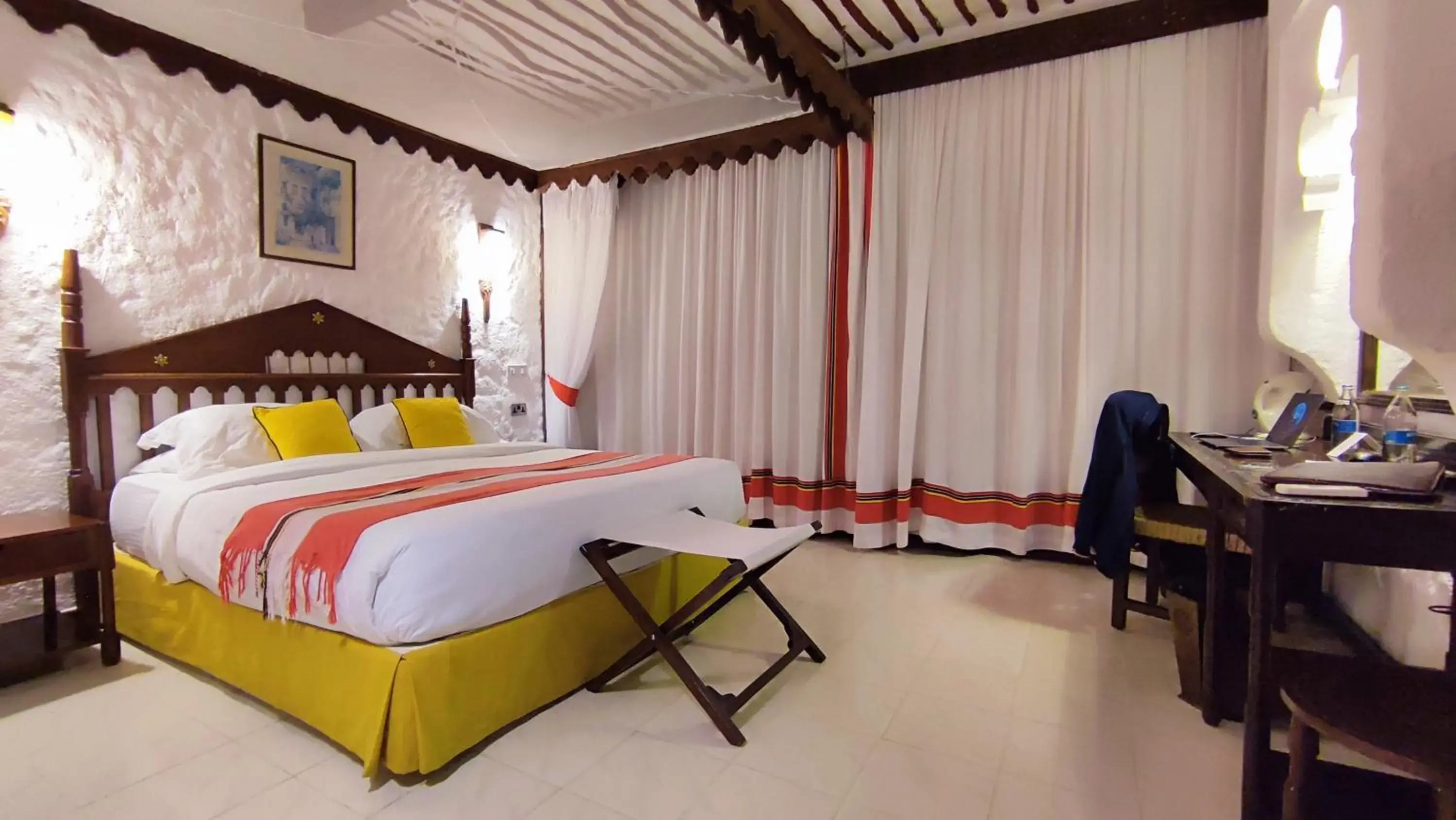 Deluxe Queen Room Garden View - single occupancy in Serena Beach Resort & Spa Deluxe Queen Room Garden View - single occupancy in Serena Beach Resort & Spa