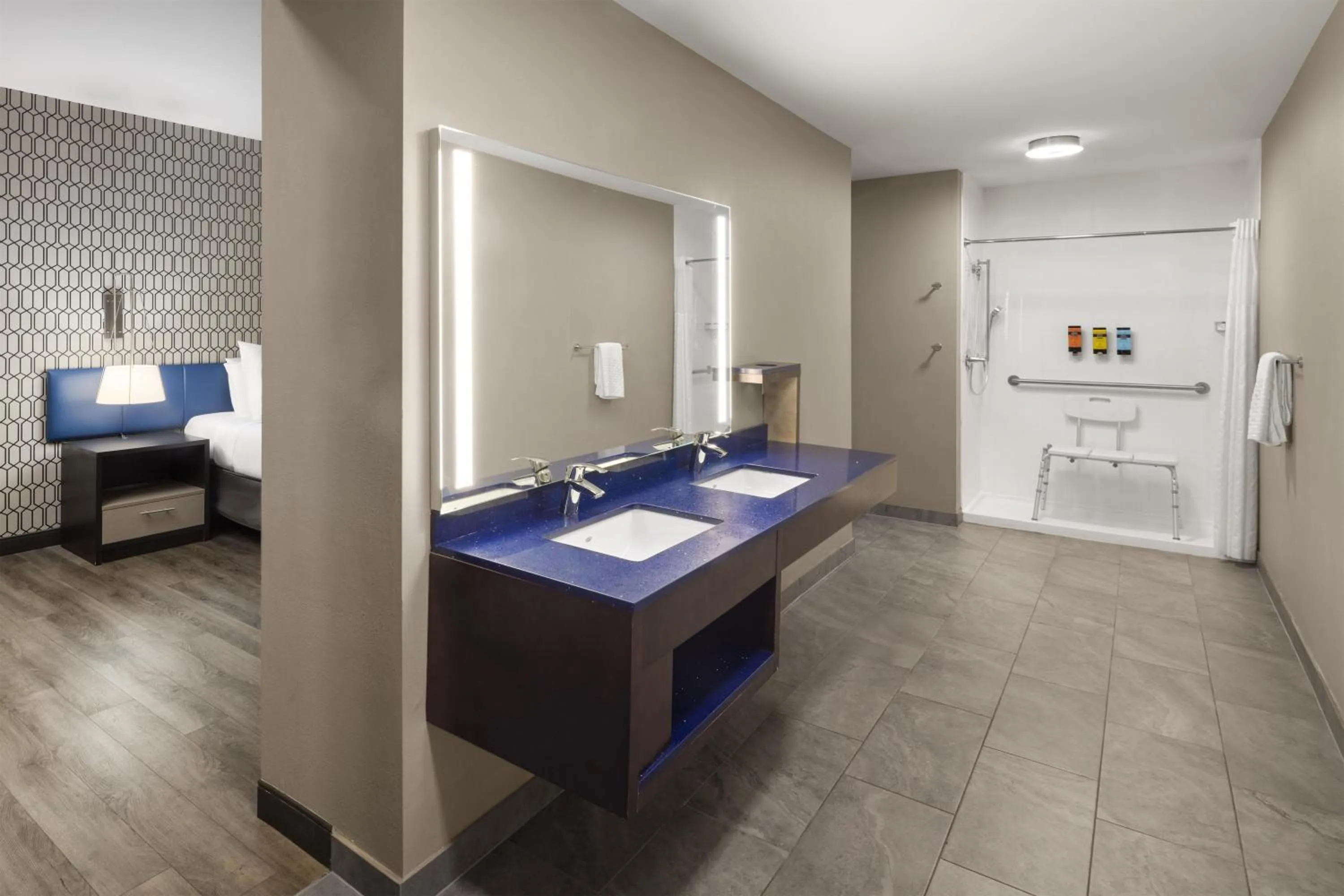 Bathroom in GLo Best Western Nashville Airport