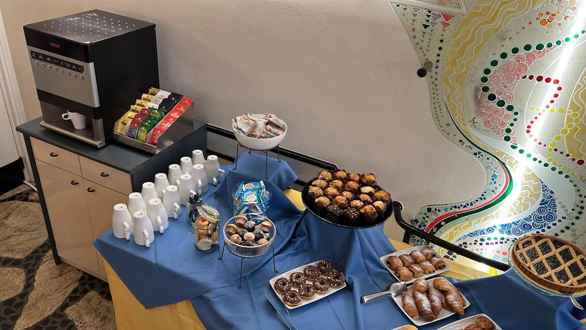 Buffet breakfast in Hotel Montecodeno