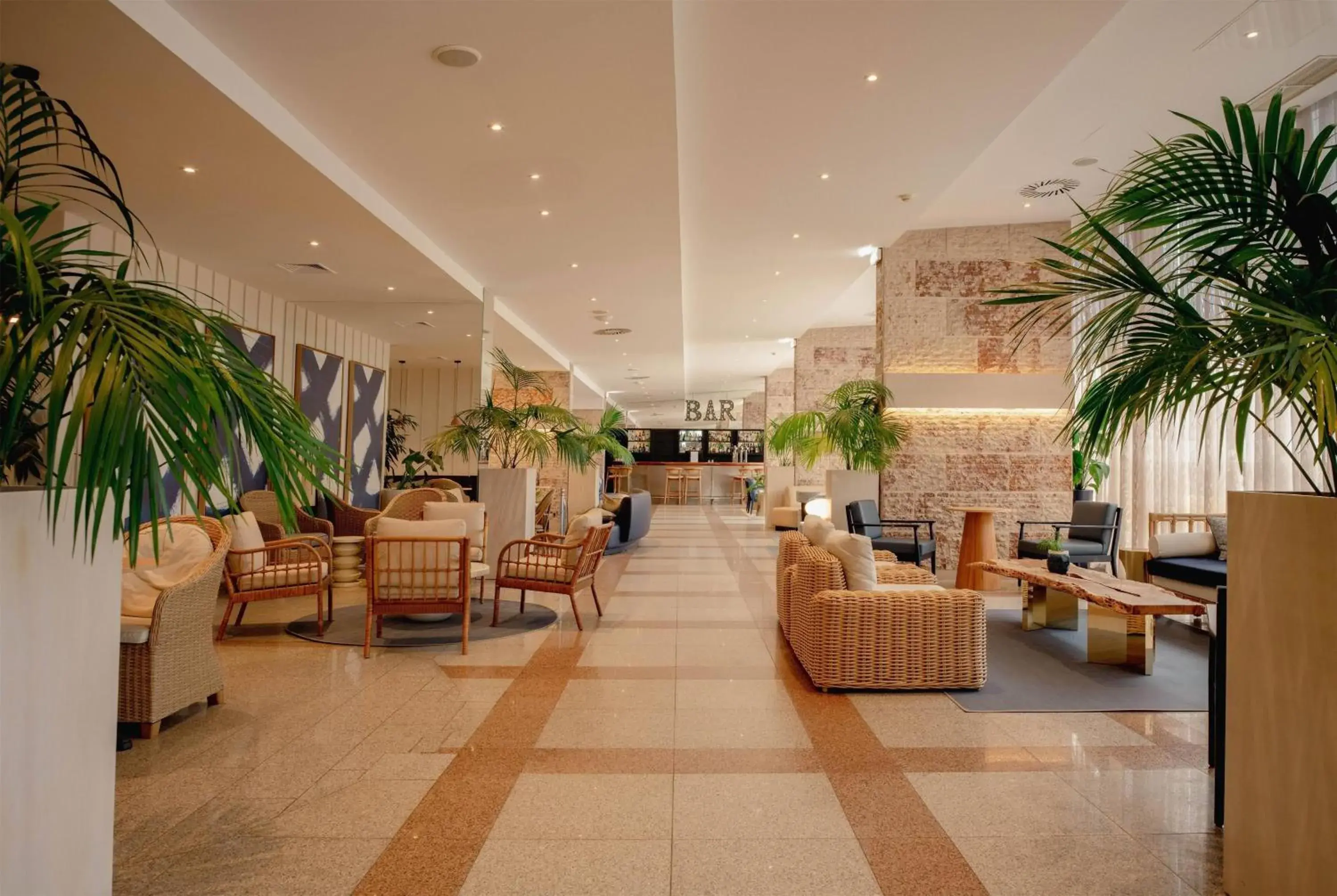 Lobby or reception in TRYP by Wyndham Lisboa Caparica Mar Lobby or reception in TRYP by Wyndham Lisboa Caparica Mar