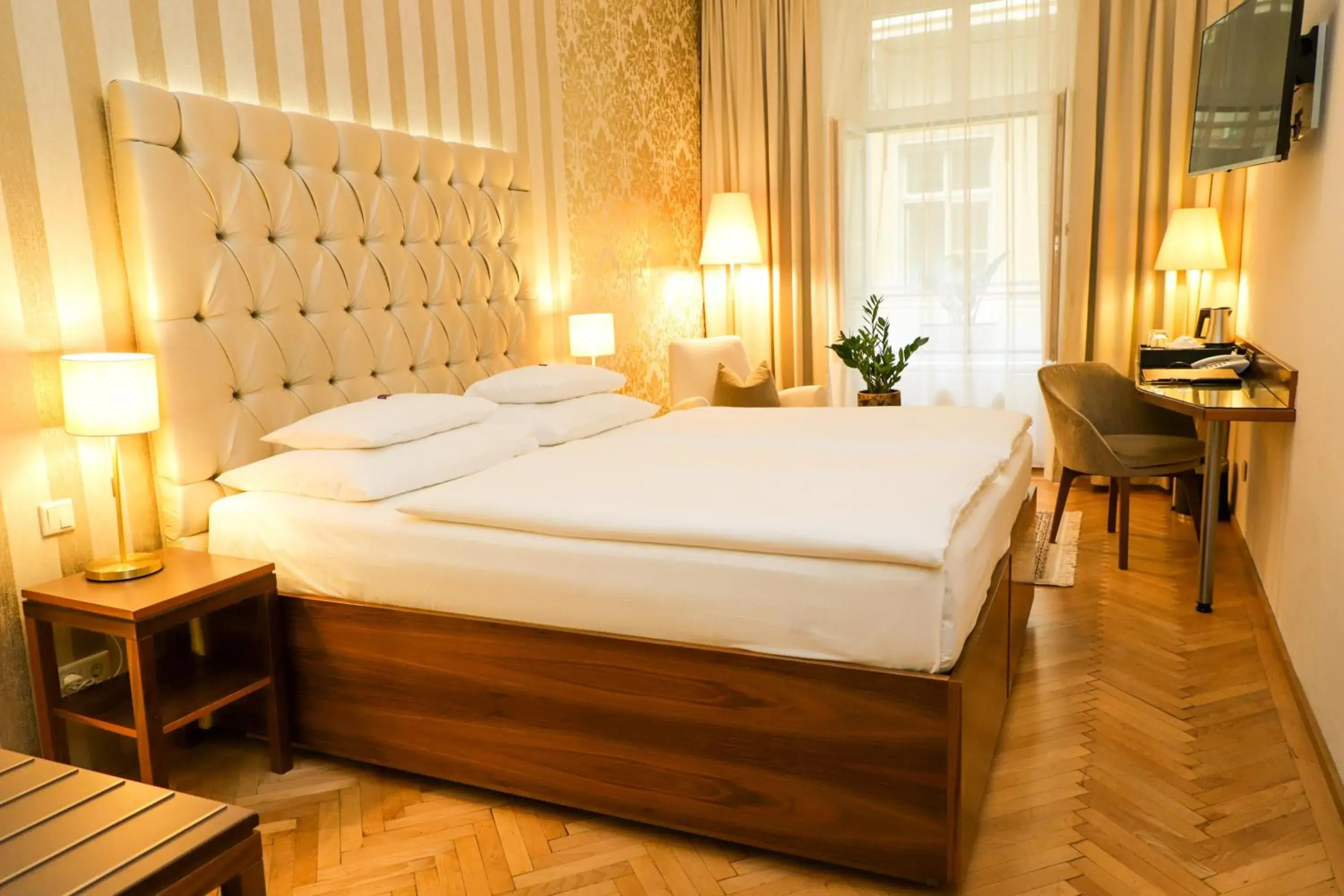 Economy Double Room - single occupancy in Hotel Wandl Economy Double Room - single occupancy in Hotel Wandl