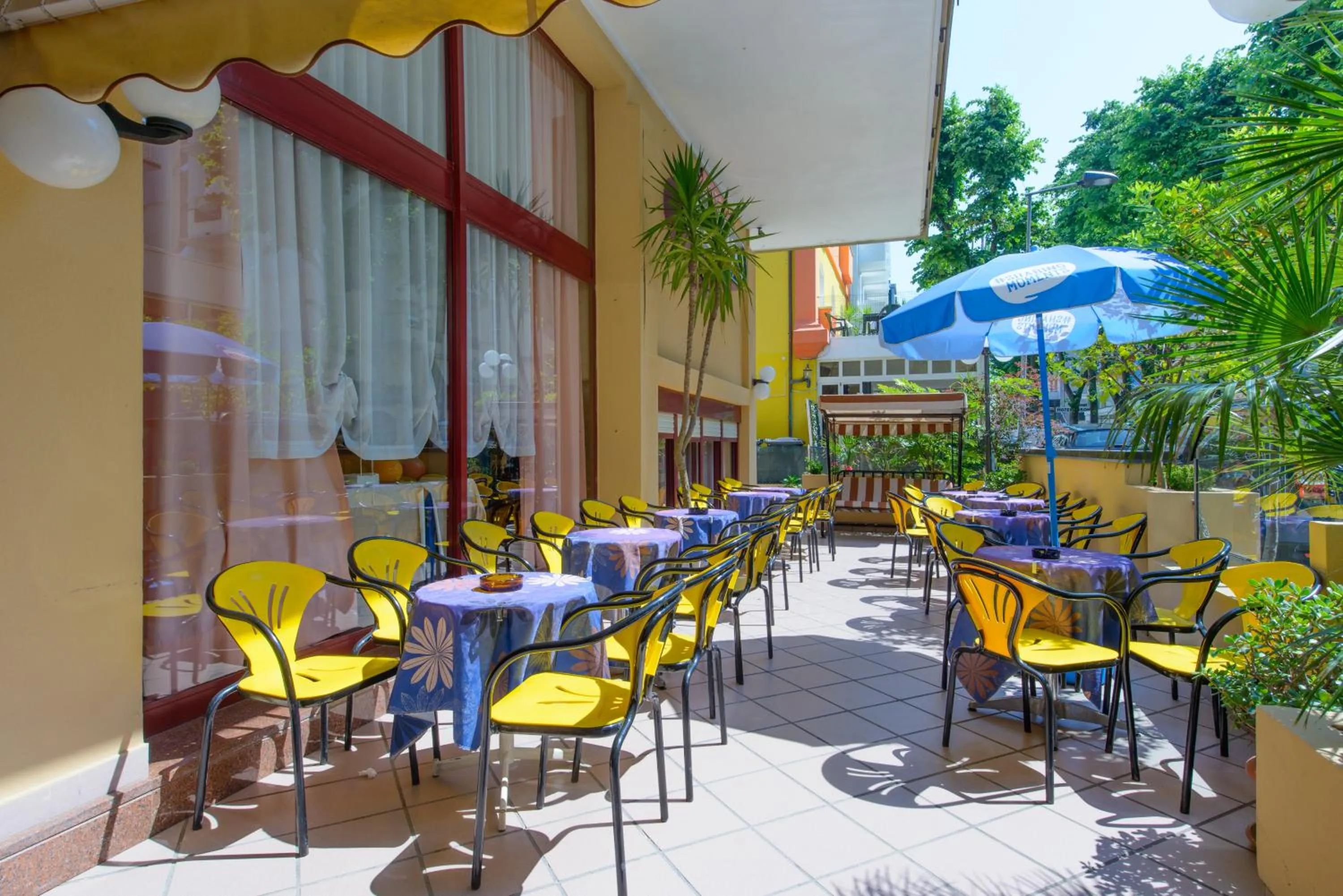 Property building in Hotel Colorado