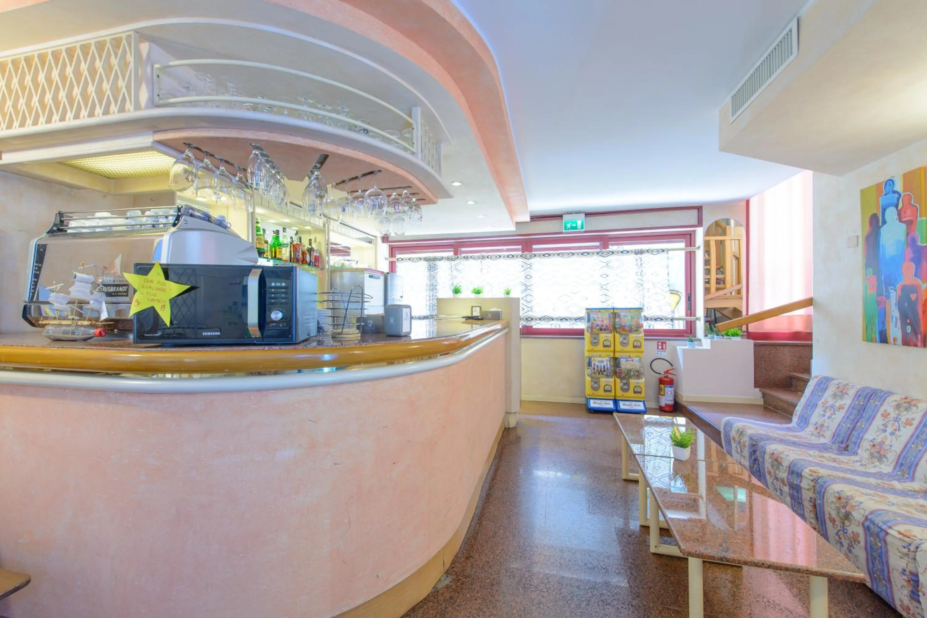 Lounge or bar in Hotel Colorado