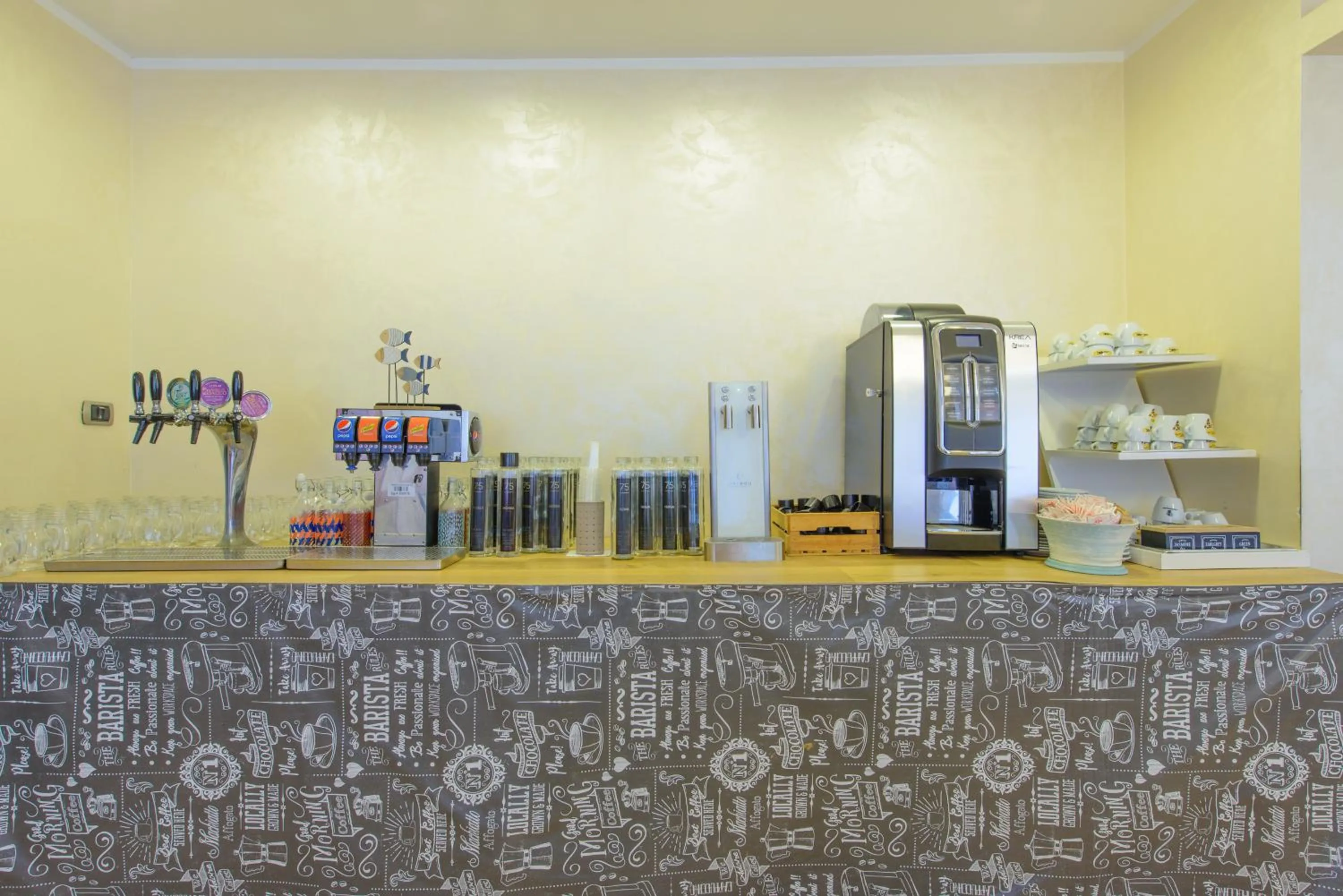 Breakfast in Hotel Colorado