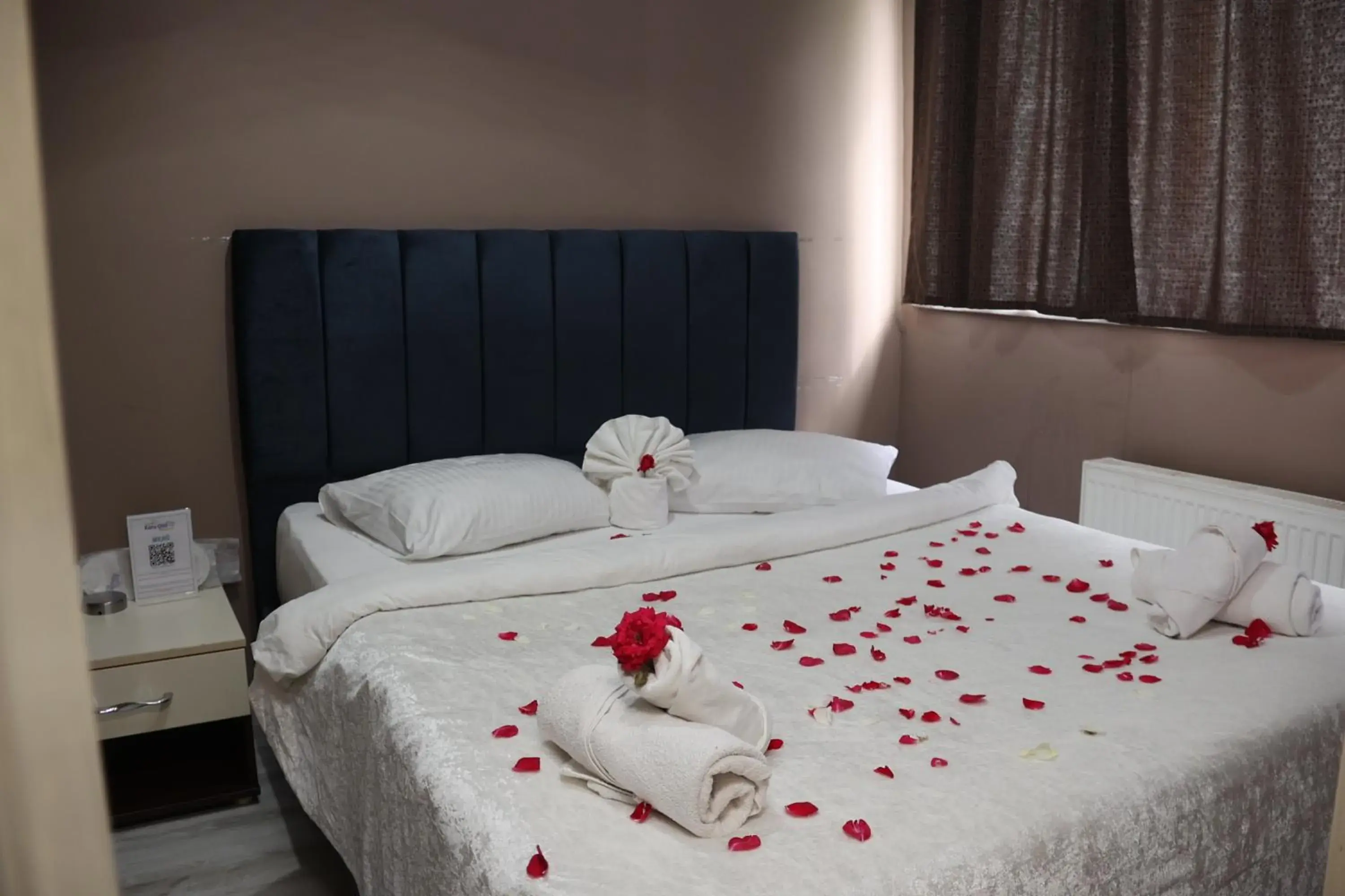 Bedroom, Bed in Grand Koru Hotel Beach Bedroom, Bed in Grand Koru Hotel Beach