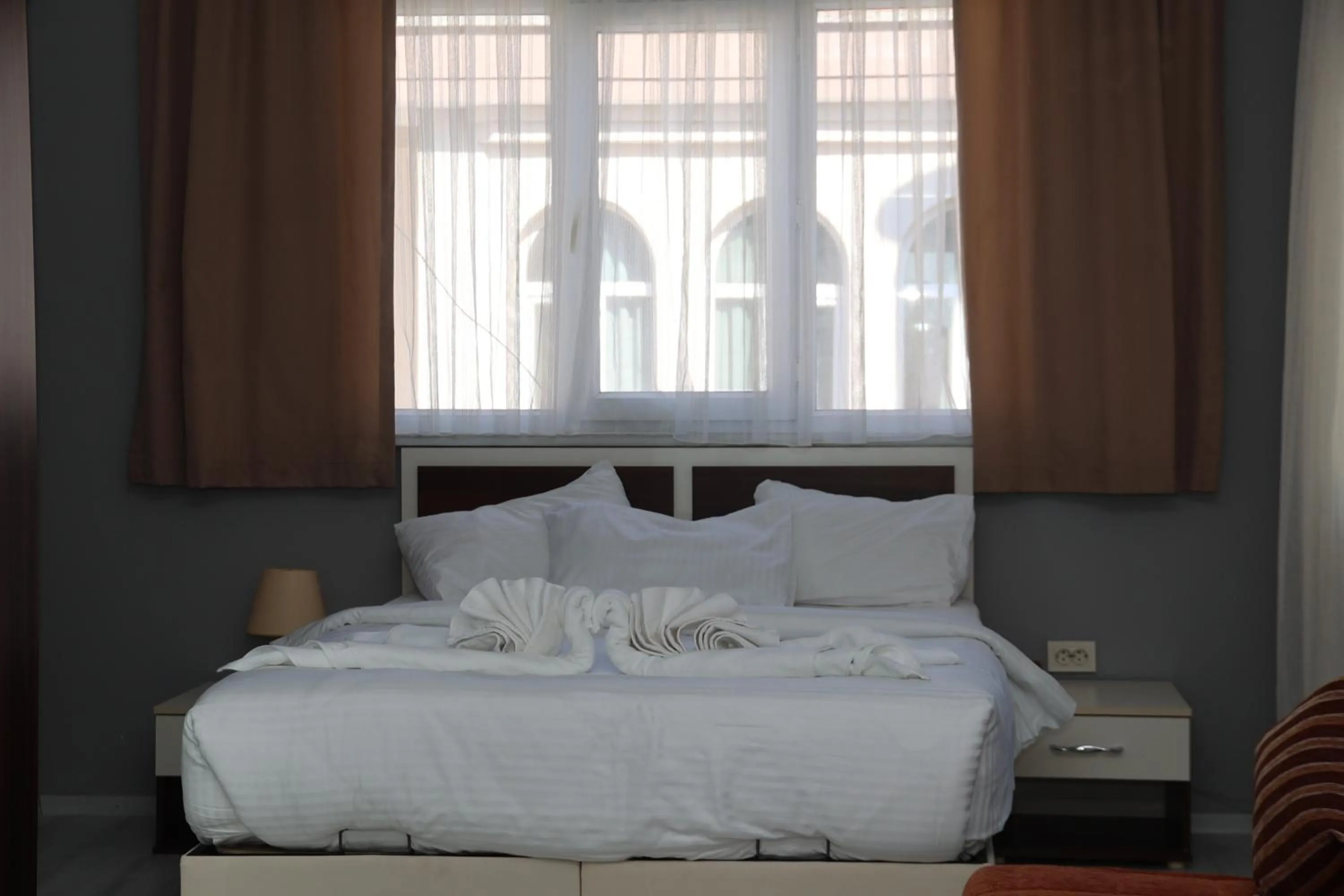 Bedroom, Bed in Grand Koru Hotel Beach