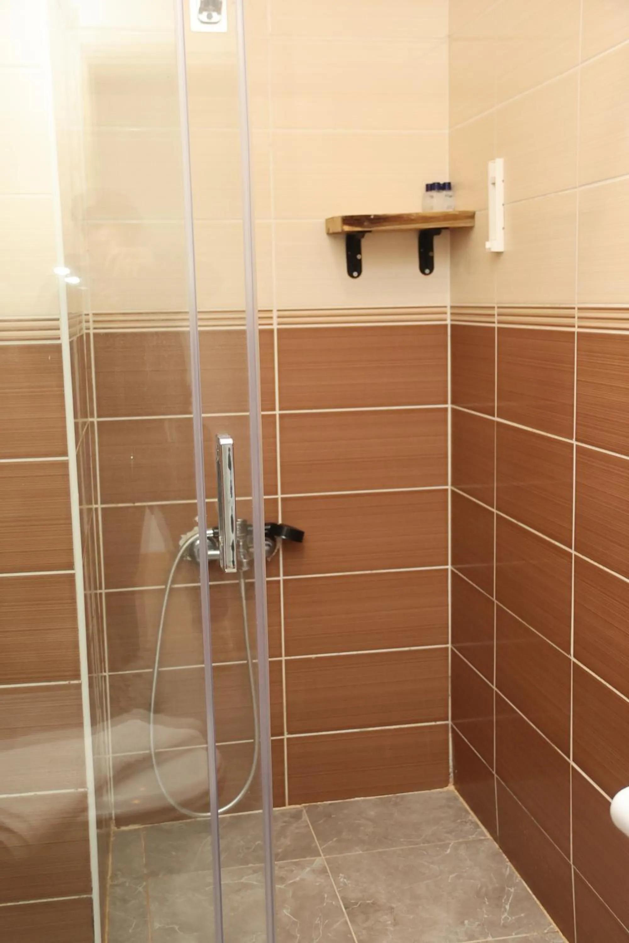 Shower in Grand Koru Hotel Beach