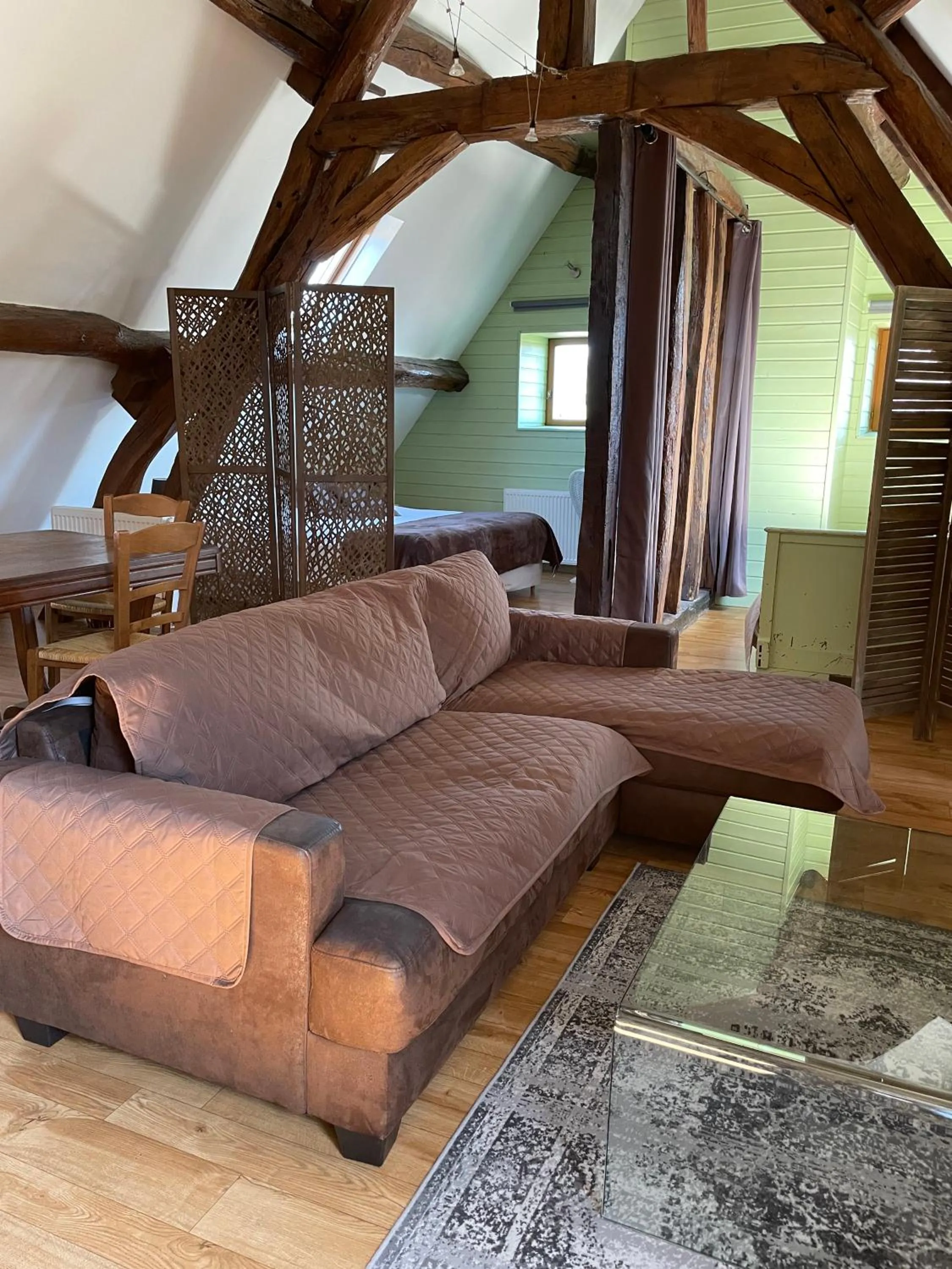 Photo of the whole room in Domaine de Vandenesse Et Spa