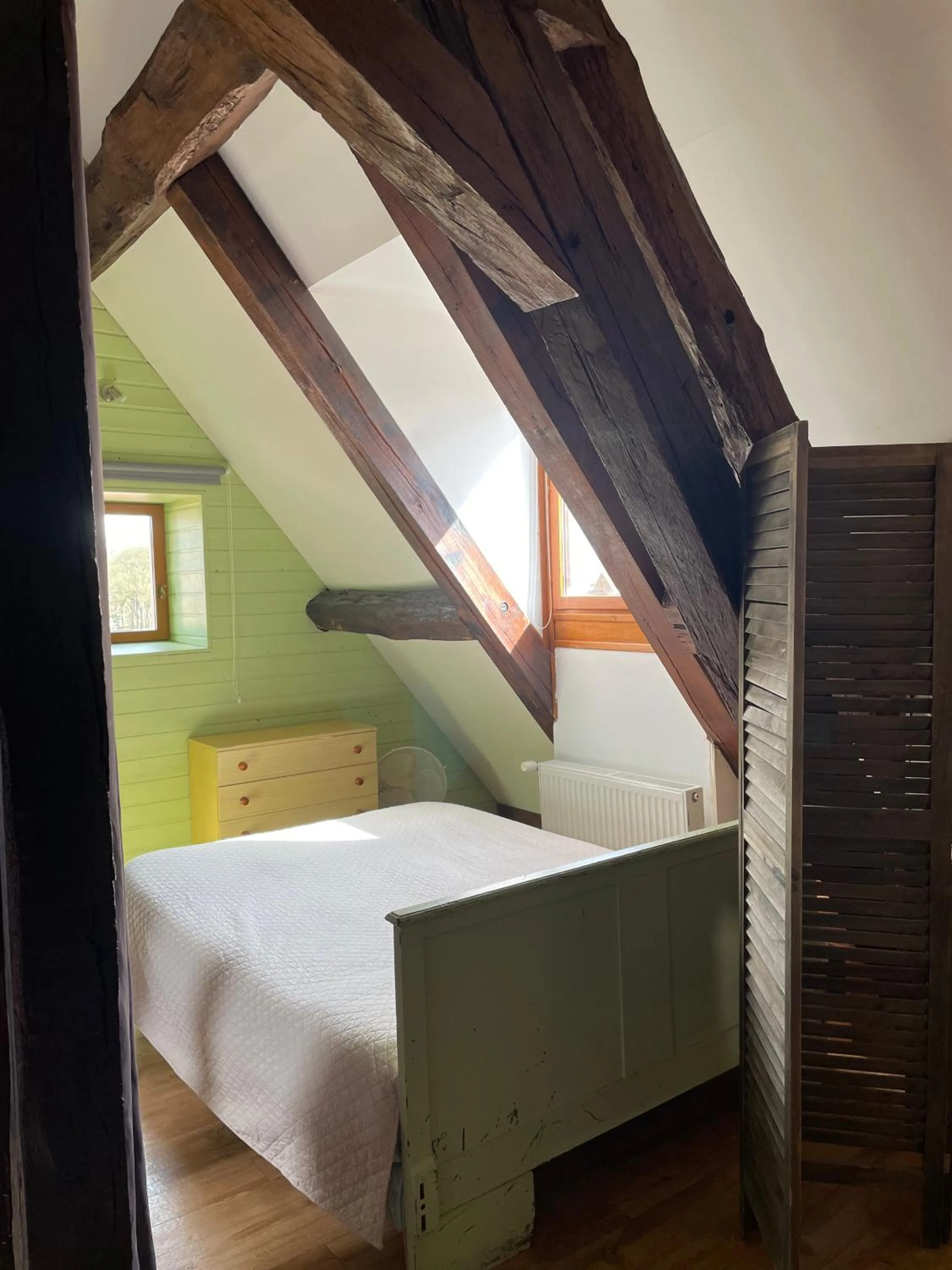 Photo of the whole room, Bed in Domaine de Vandenesse Et Spa