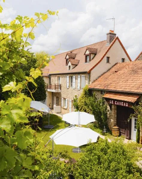 Property building in Domaine de Vandenesse Et Spa