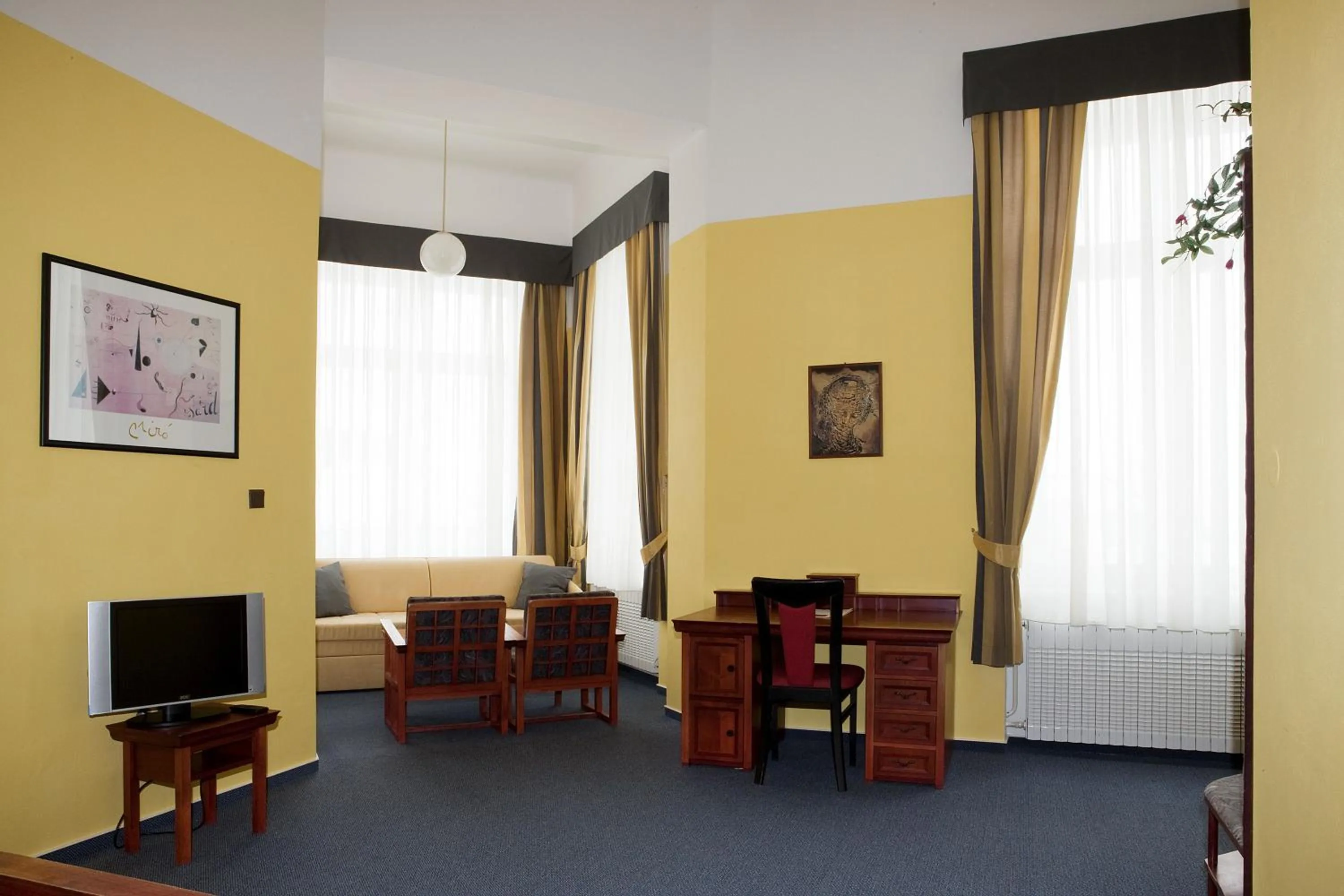 Seating area in Hotel Nobys