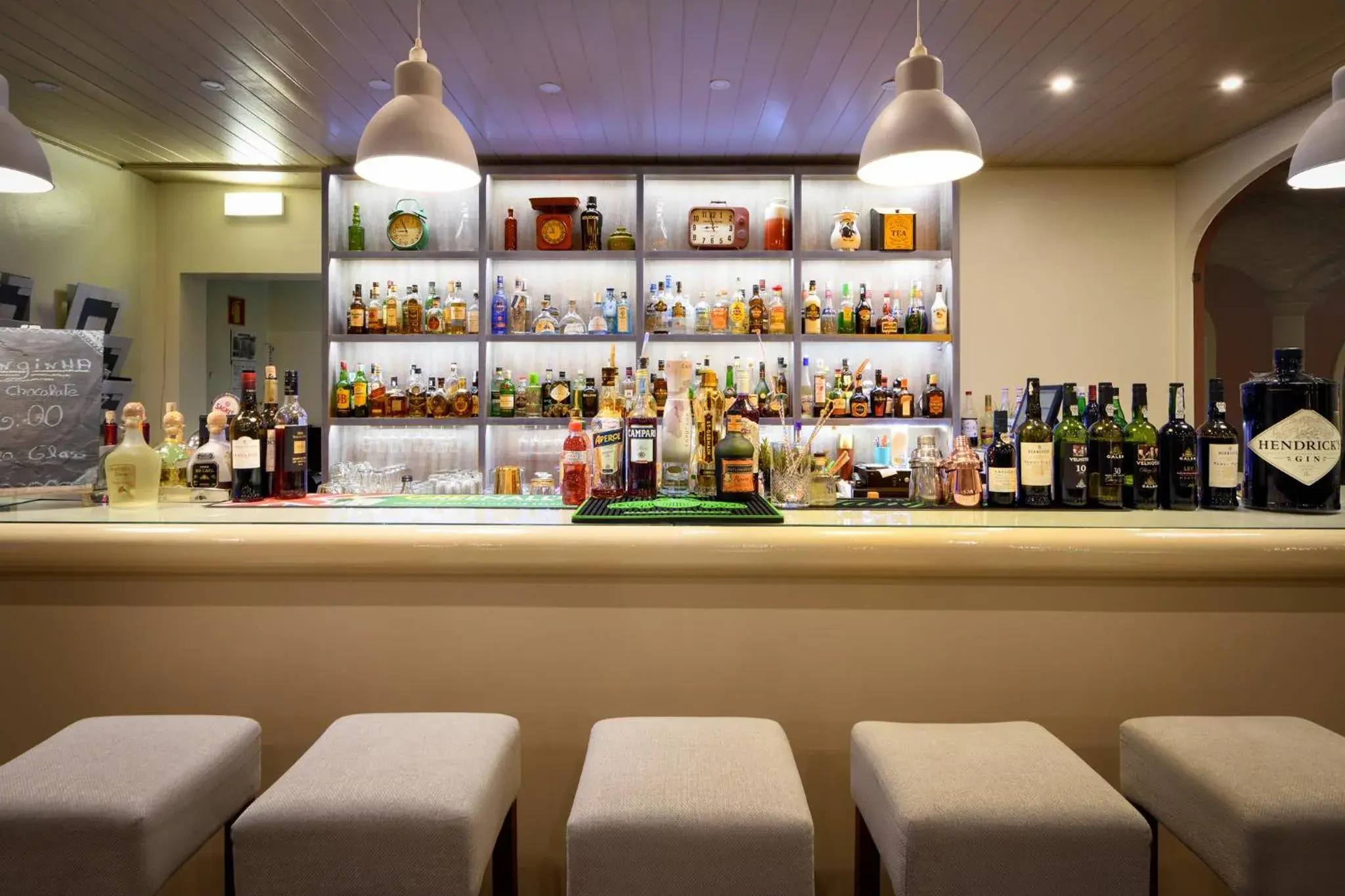 Lounge or bar in M'AR De AR Muralhas Lounge or bar in M'AR De AR Muralhas