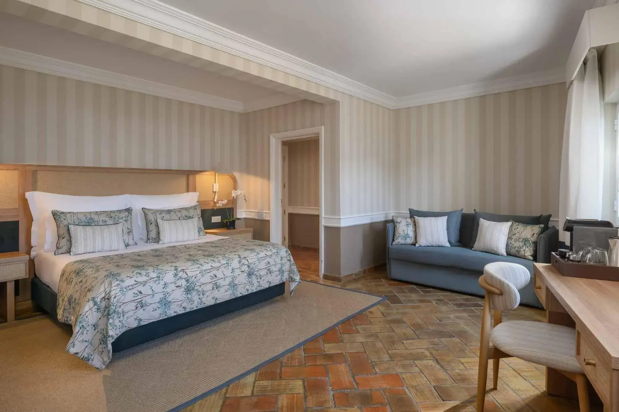 Bed in M'AR De AR Muralhas Bed in M'AR De AR Muralhas