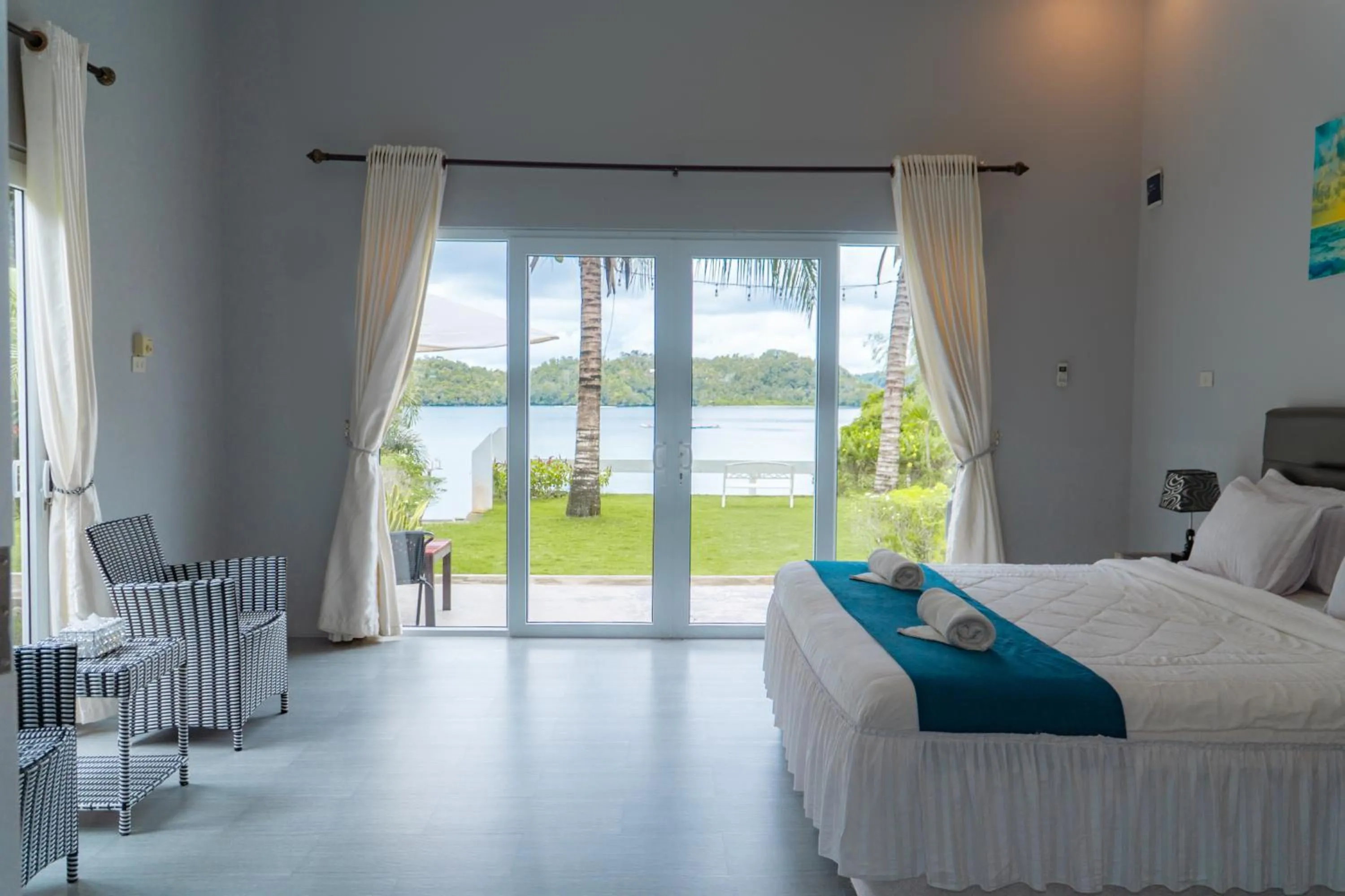 Natural landscape, Bed in The Hawk's Nest Resort