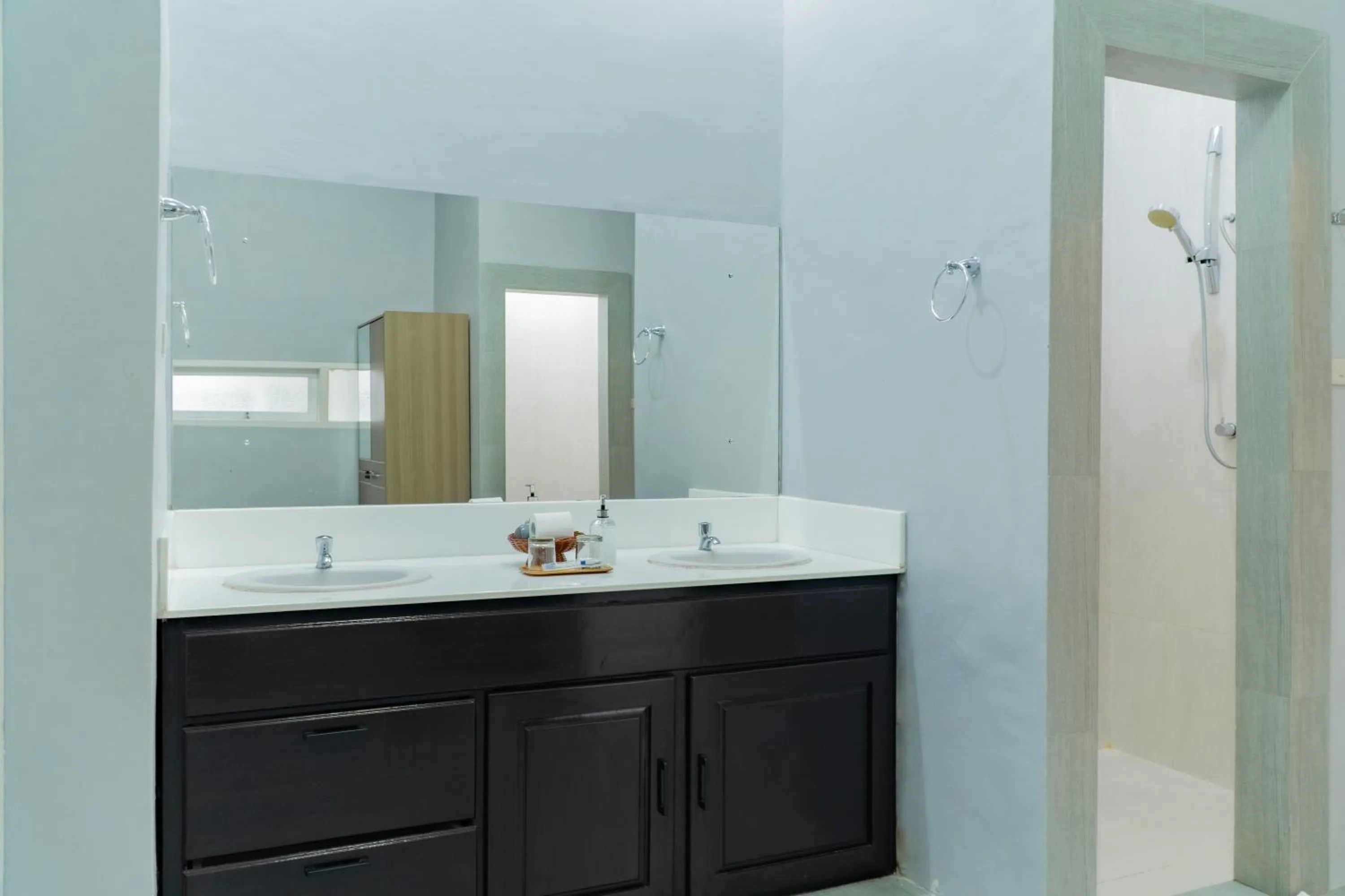 Bathroom in The Hawk's Nest Resort