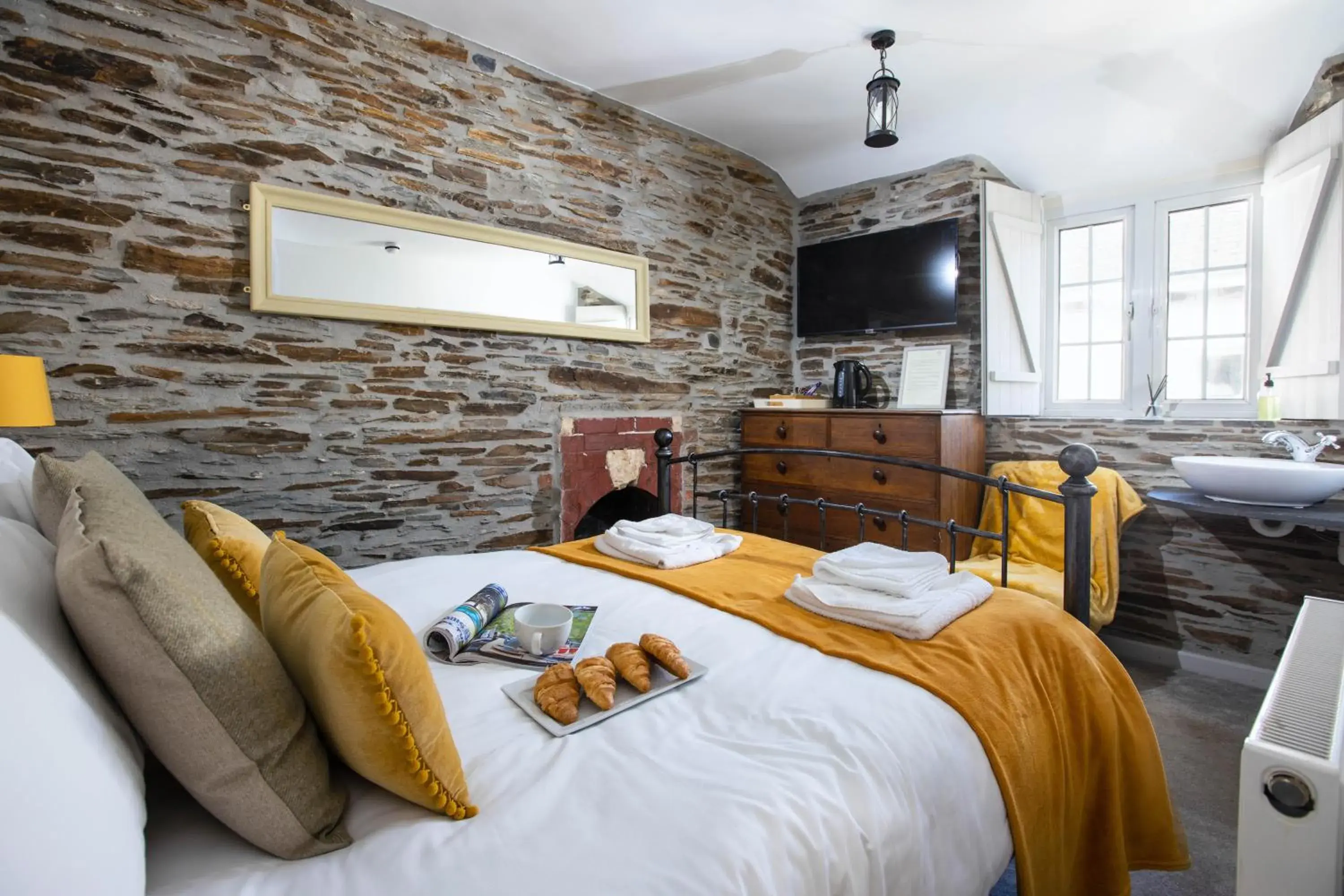 Double Room in The Olde Malthouse Inn Double Room in The Olde Malthouse Inn