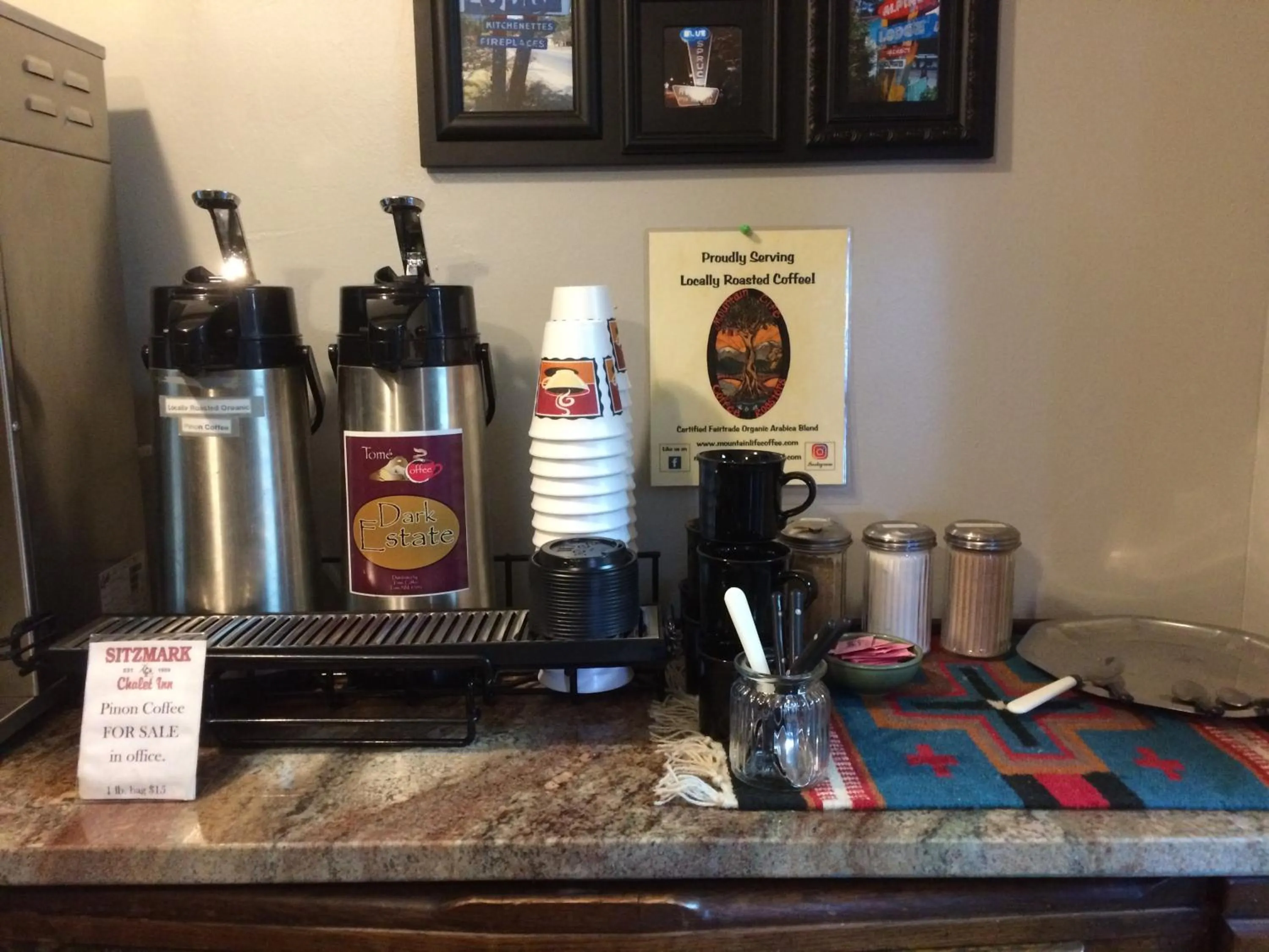 Non alcoholic drinks in Sitzmark Chalet Inn