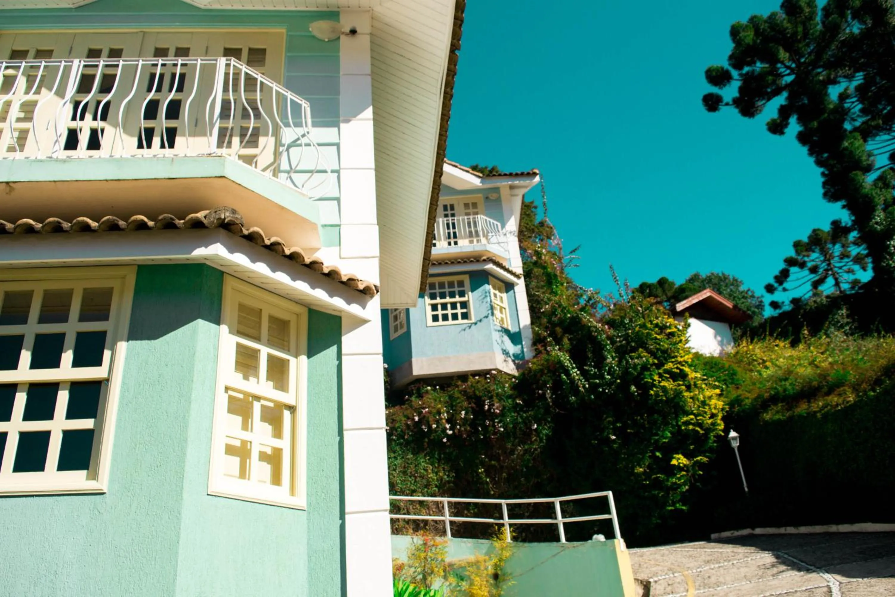 Property building in Pousada Vila das Cores