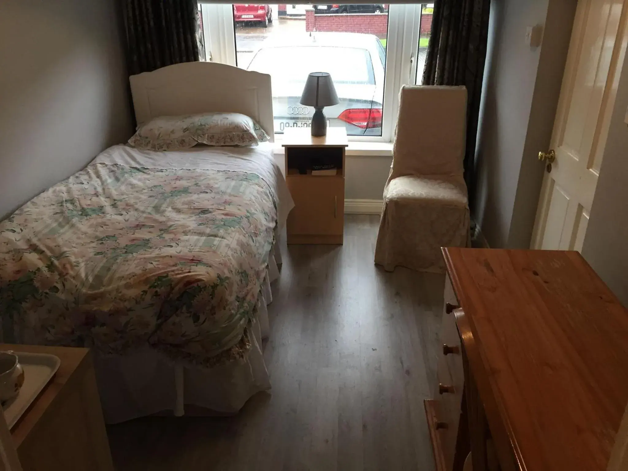 Single Room with Bathroom - single occupancy in Clarendon Single Room with Bathroom - single occupancy in Clarendon