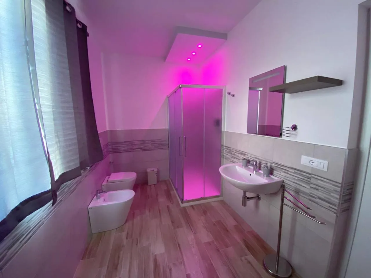 Shower in Castello di Sabbia