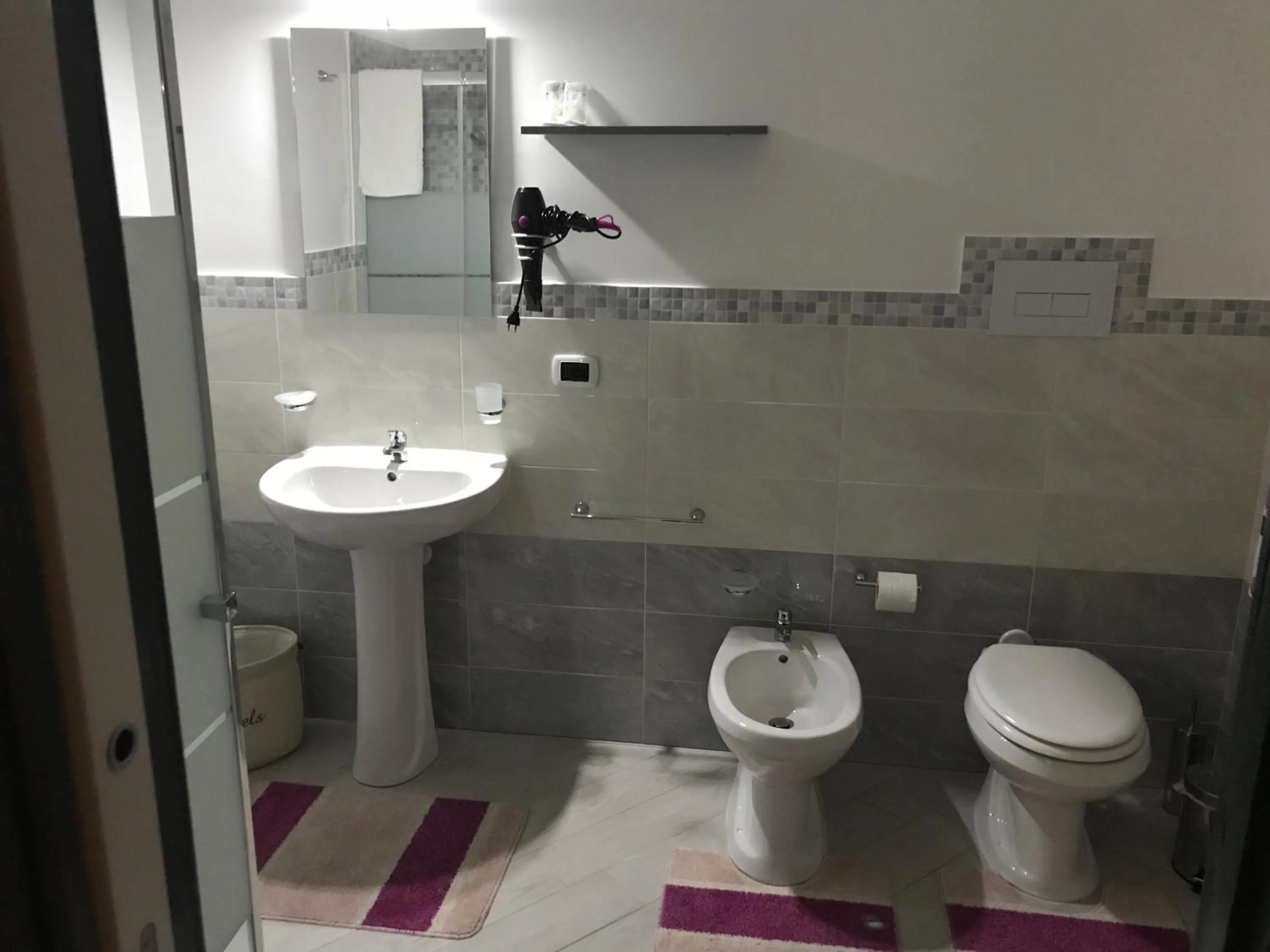 Shower in Castello di Sabbia