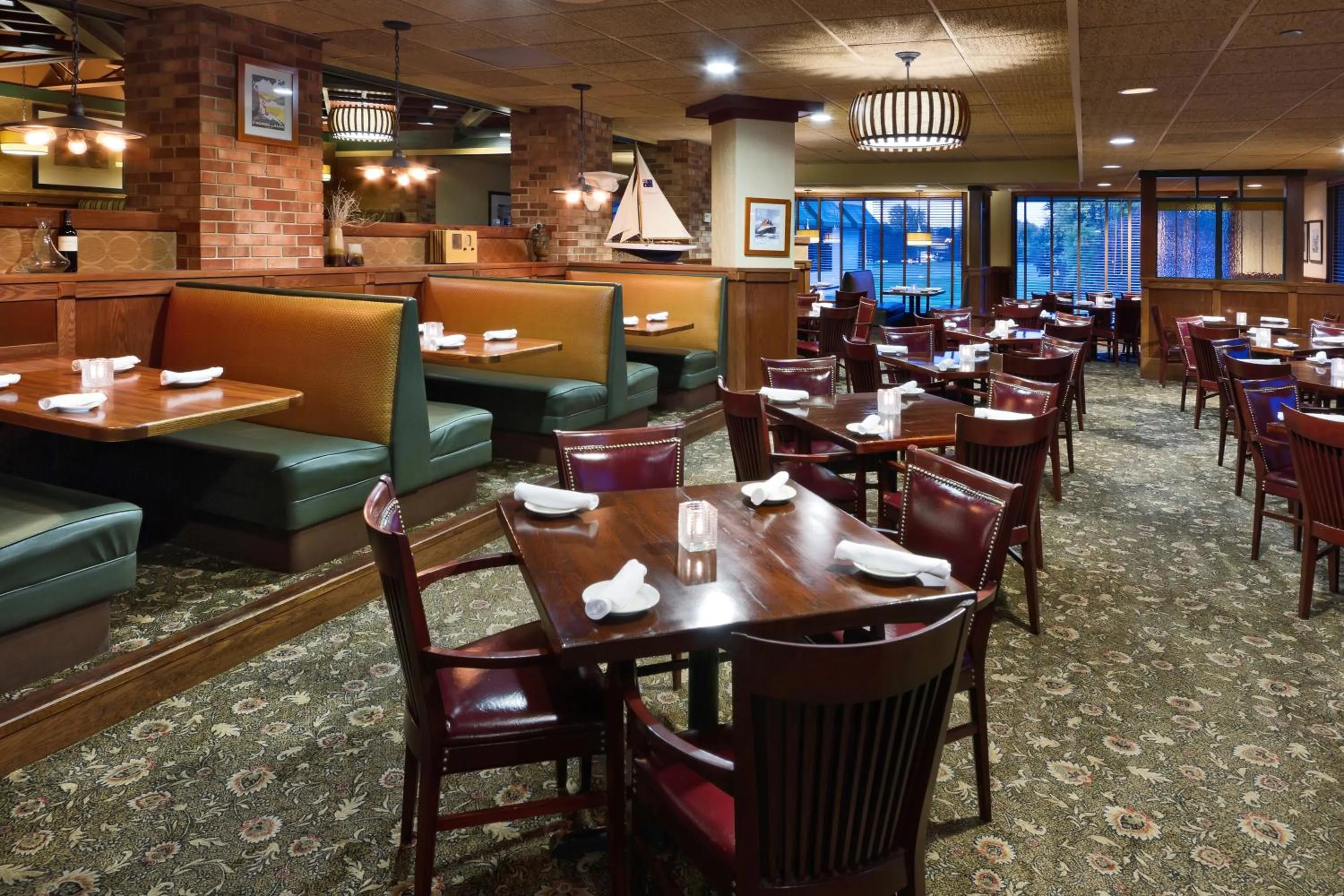 Restaurant/places to eat in Lake Okoboji Resort and Conference Center